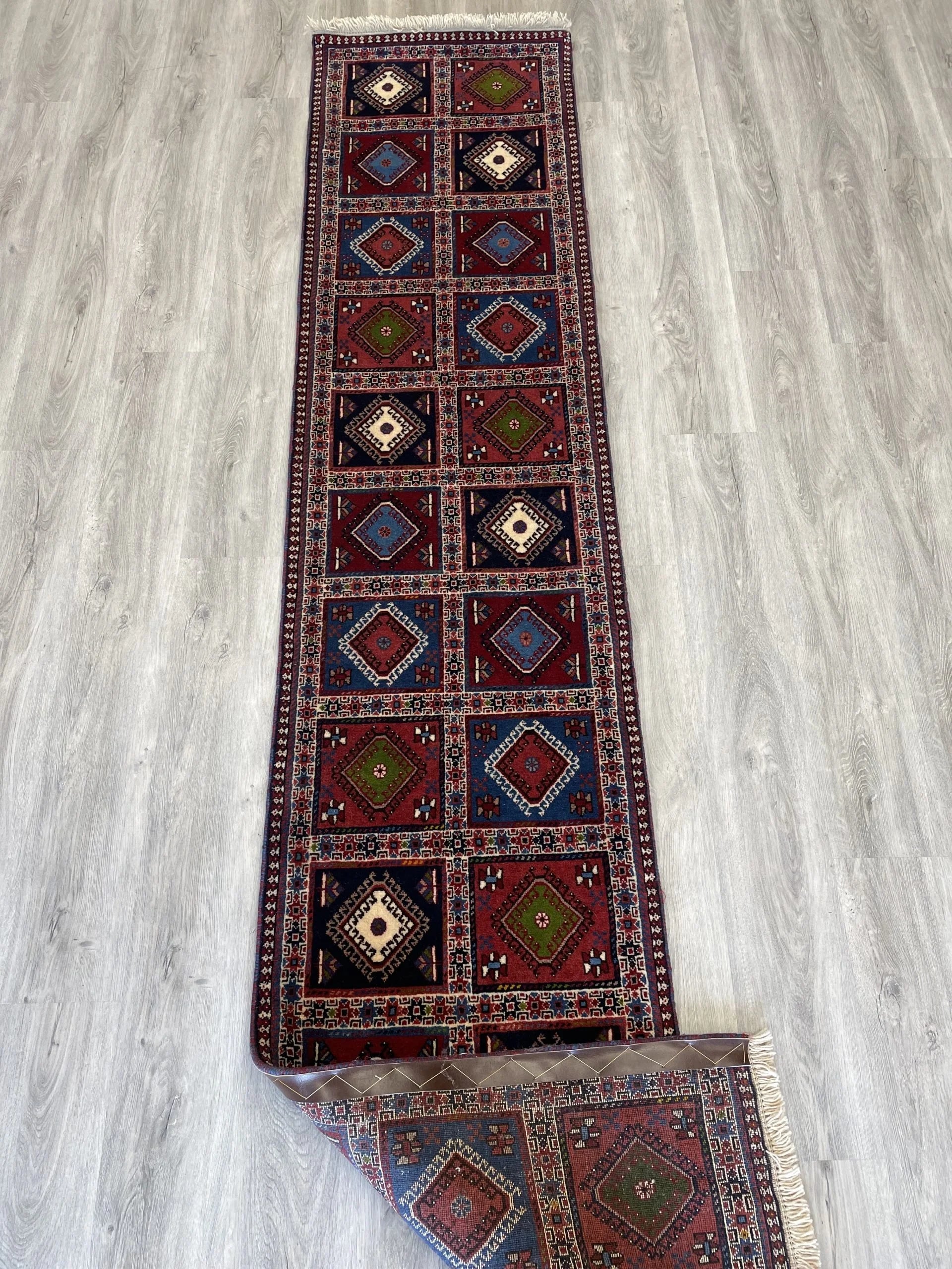 Yalameh 100% Wool Runner Rug (2'0" x 9'8")
