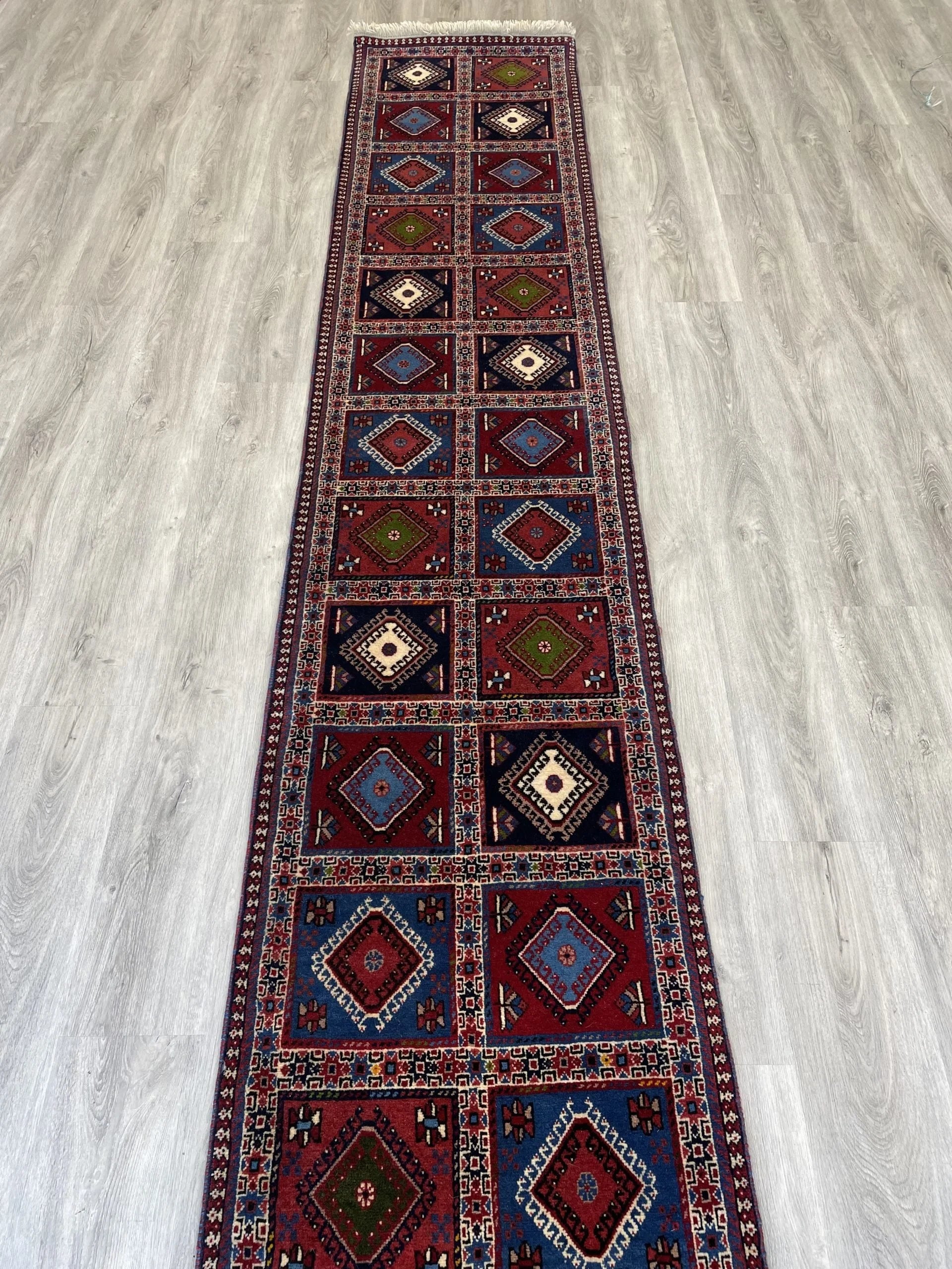 Yalameh 100% Wool Runner Rug (2'0" x 9'8")