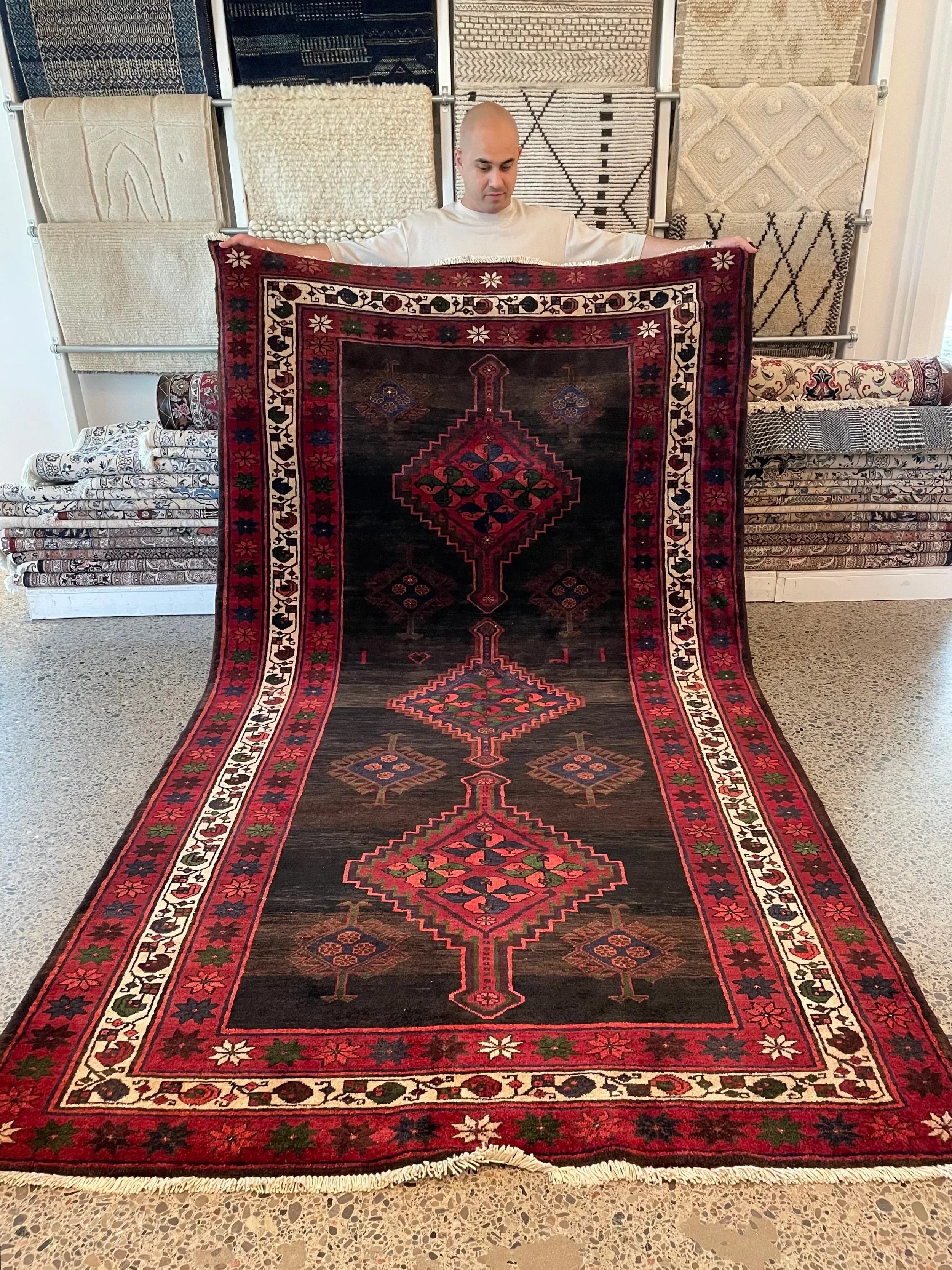What Are Vintage Rugs?