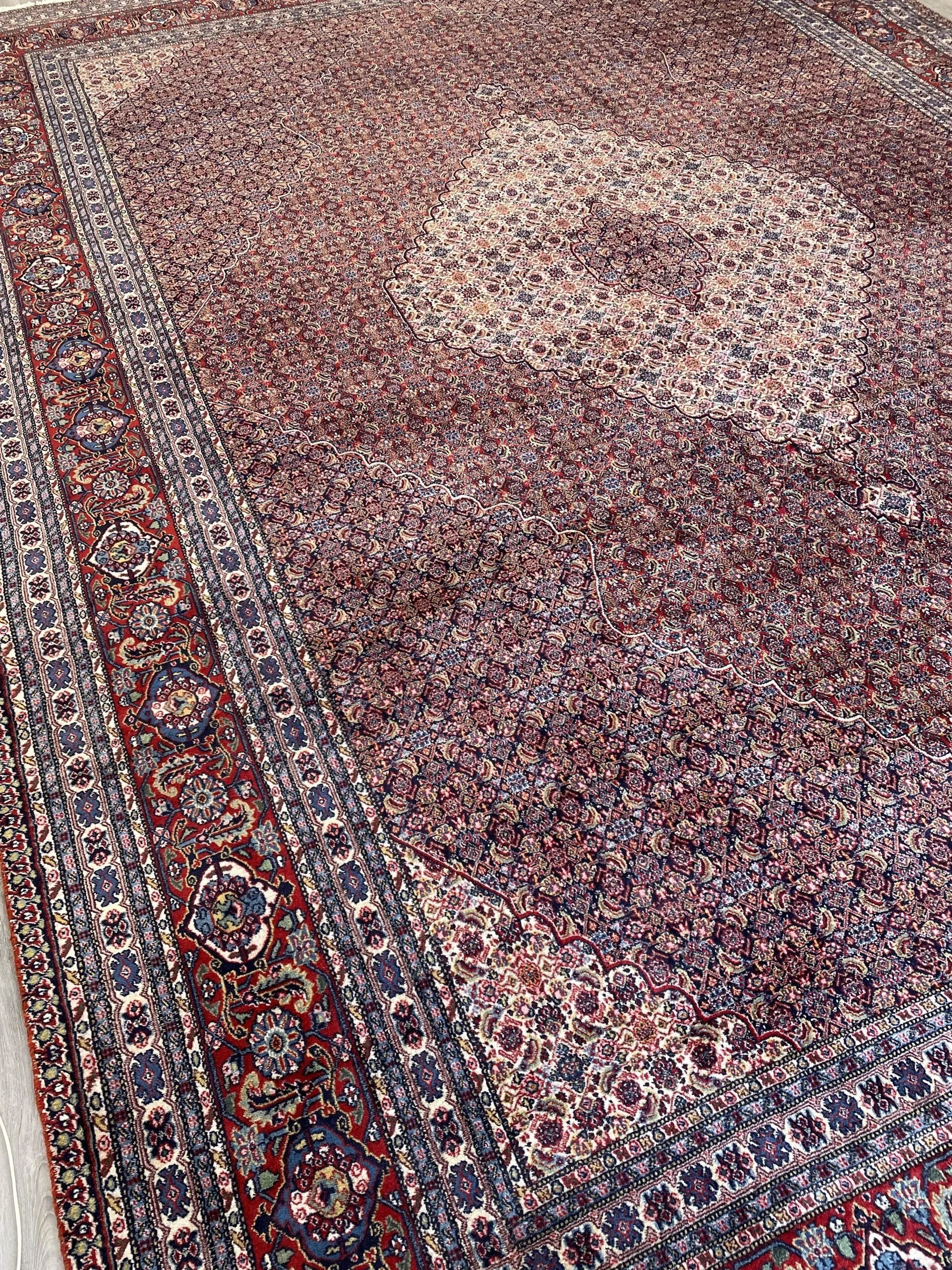 Vintage Sarab (11'6" x 16'2")