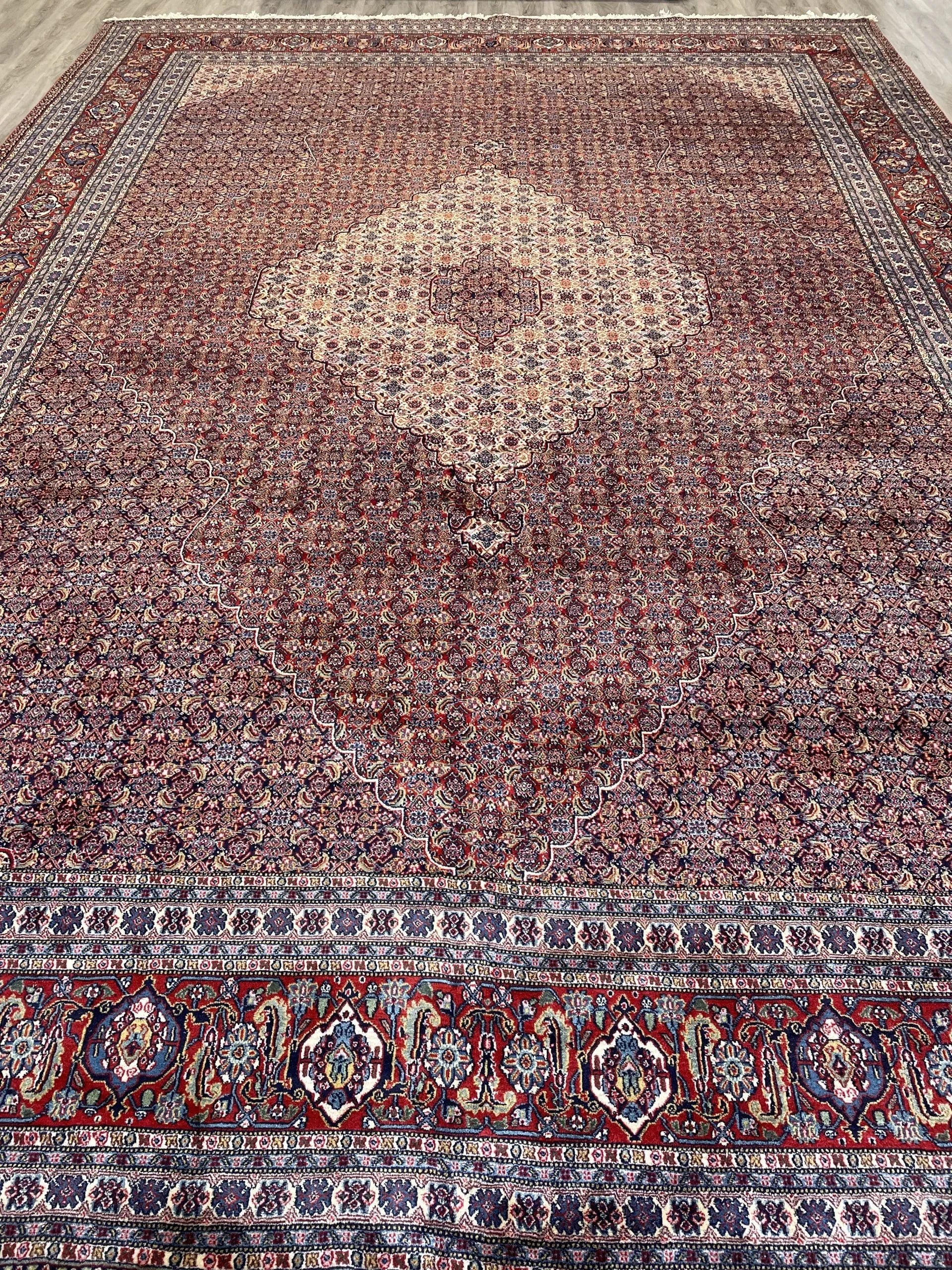 Vintage Sarab (11'6" x 16'2")