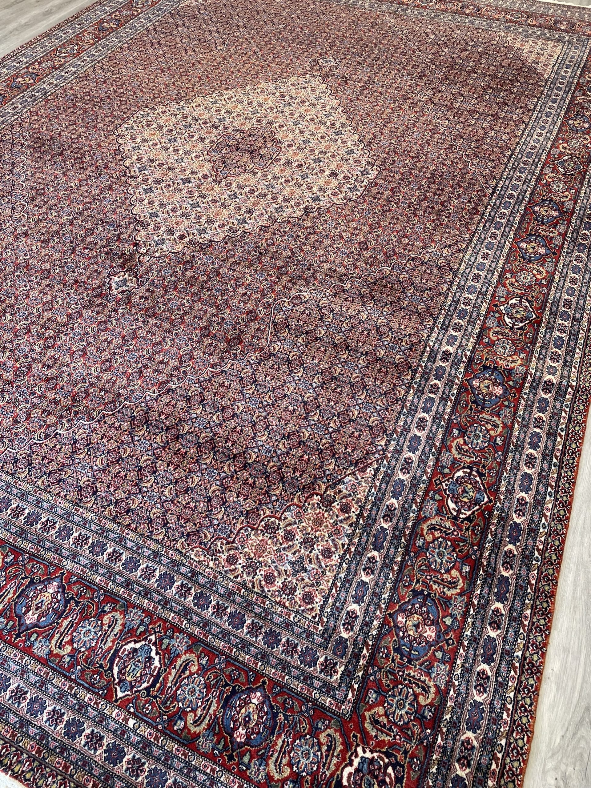Vintage Sarab (11'6" x 16'2")