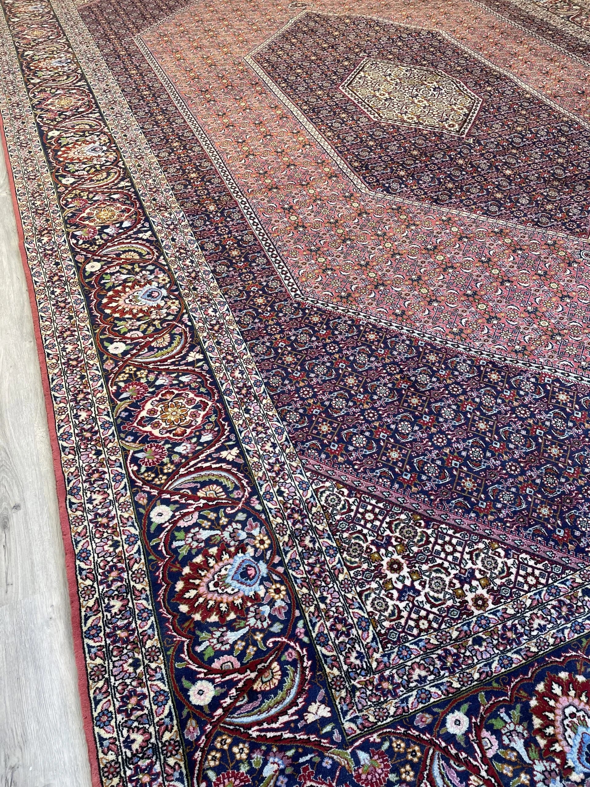 Bijar Wool Rug (11'4" x 17'0")