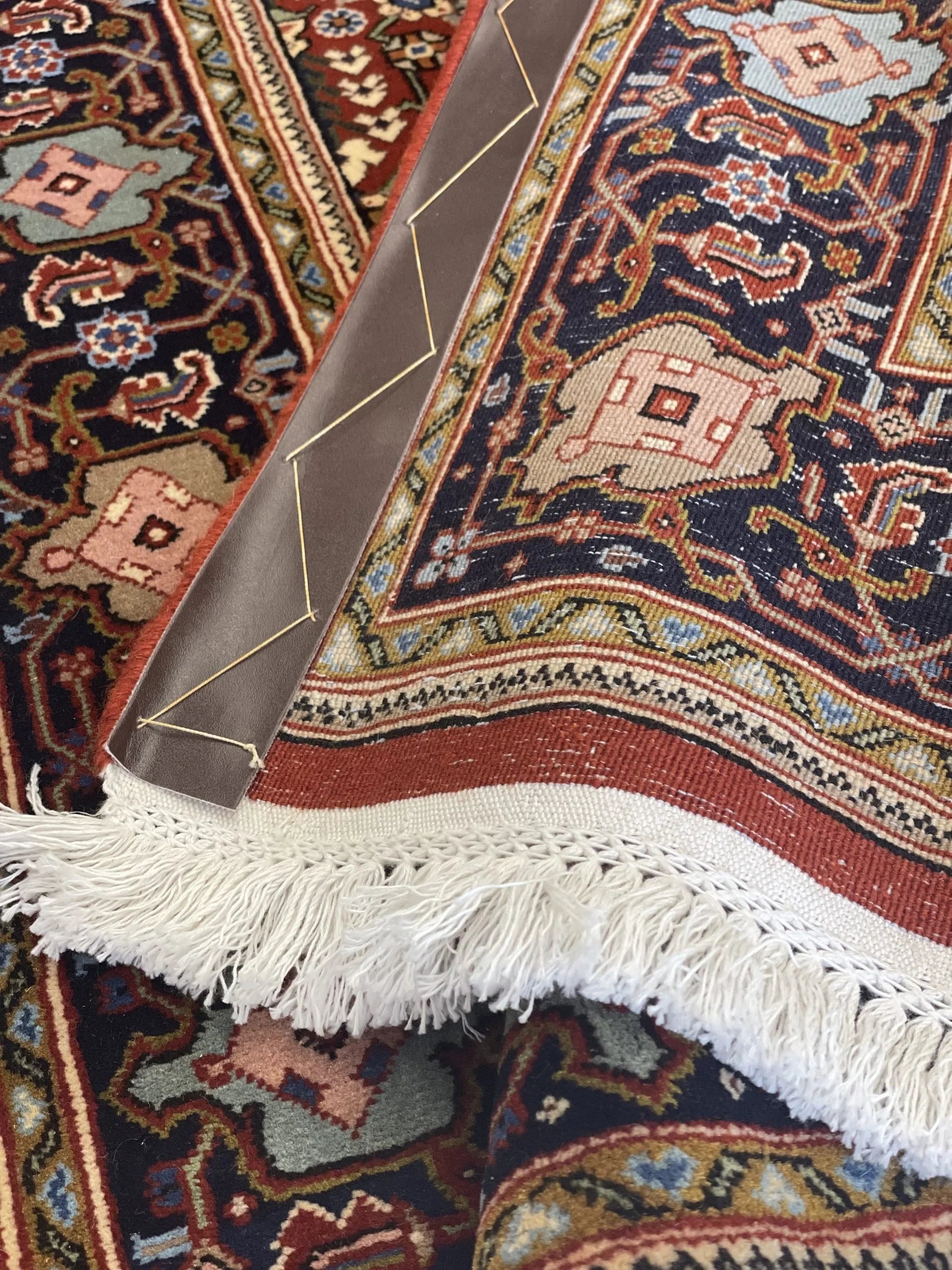 Abadeh Wool Rug (3'9" x 5'7")