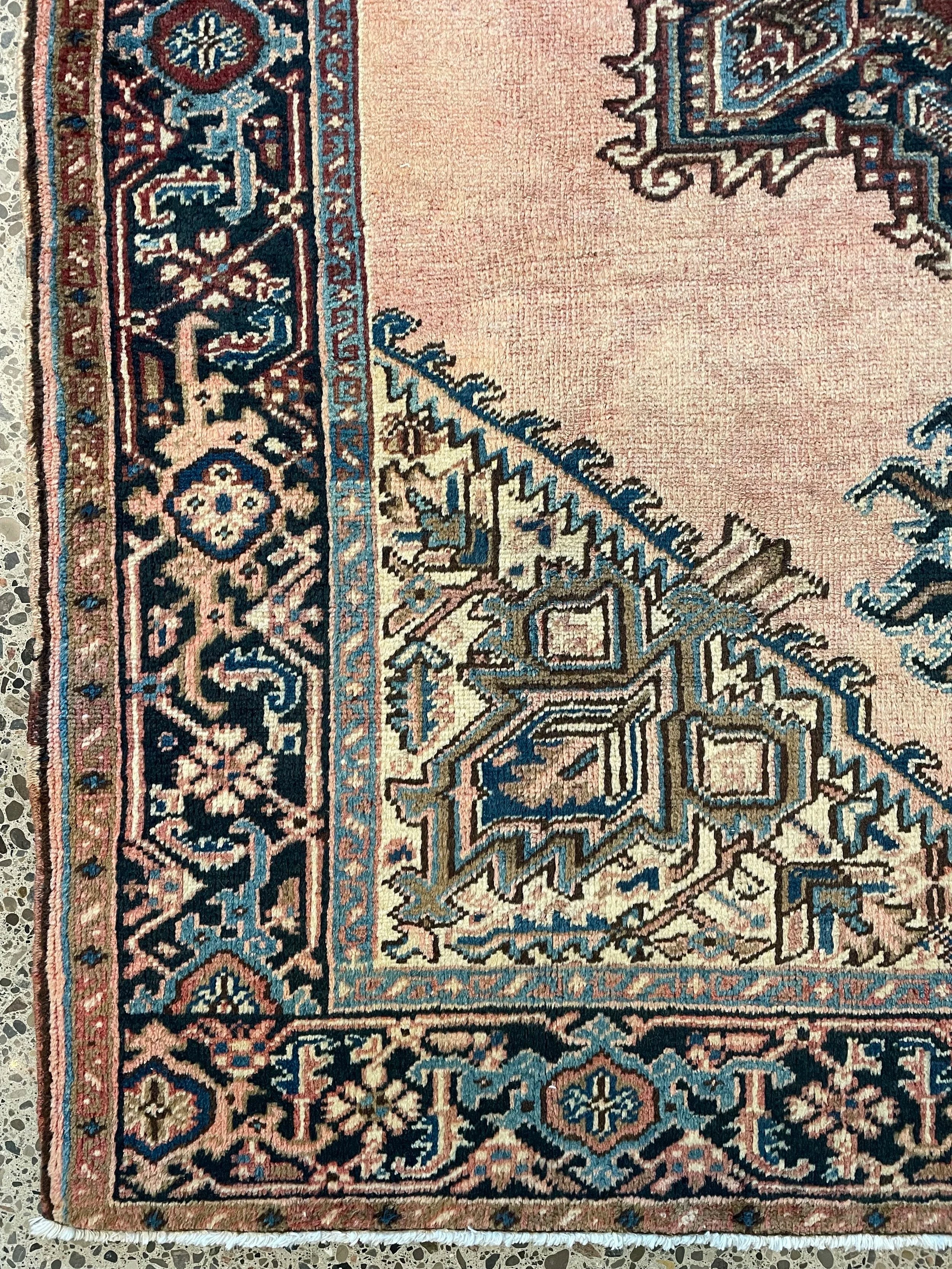 Heriz Semi-Antique Wool Rug (4'7" x 6'7")