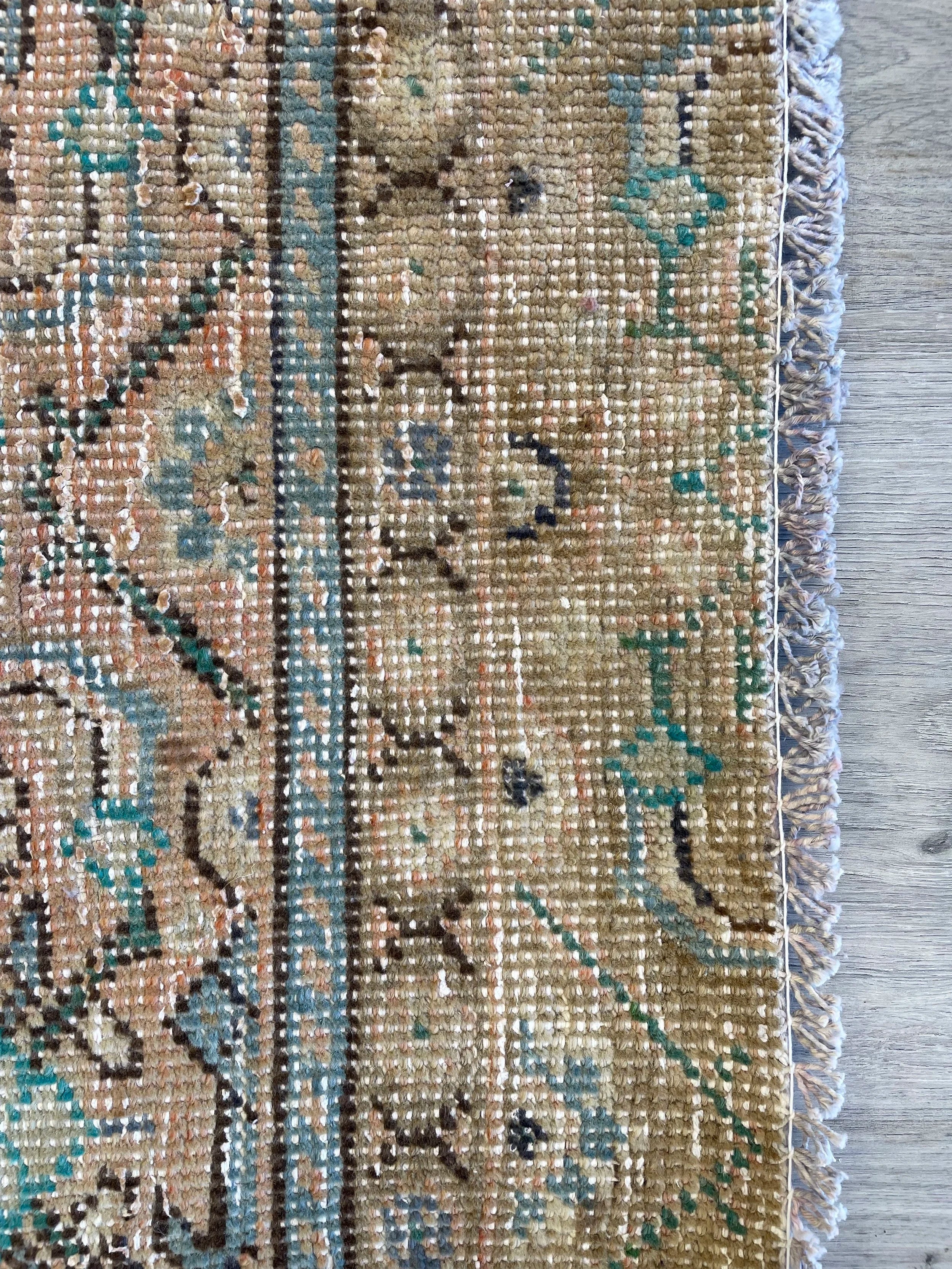 Neutral Vintage Wool Rug (5'8" x 8'5")