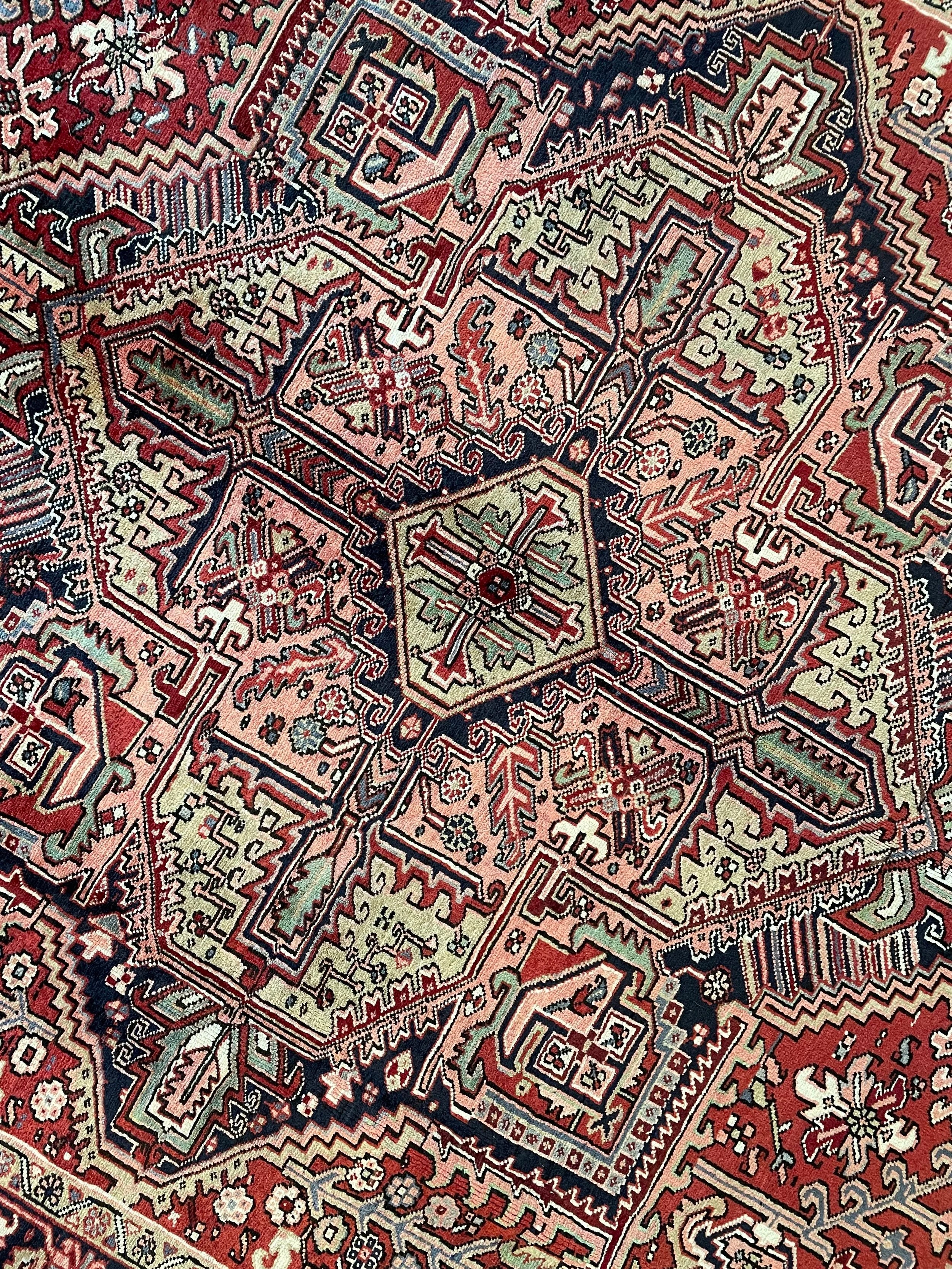 Wool Heriz Rug (8'4" x 10'9")