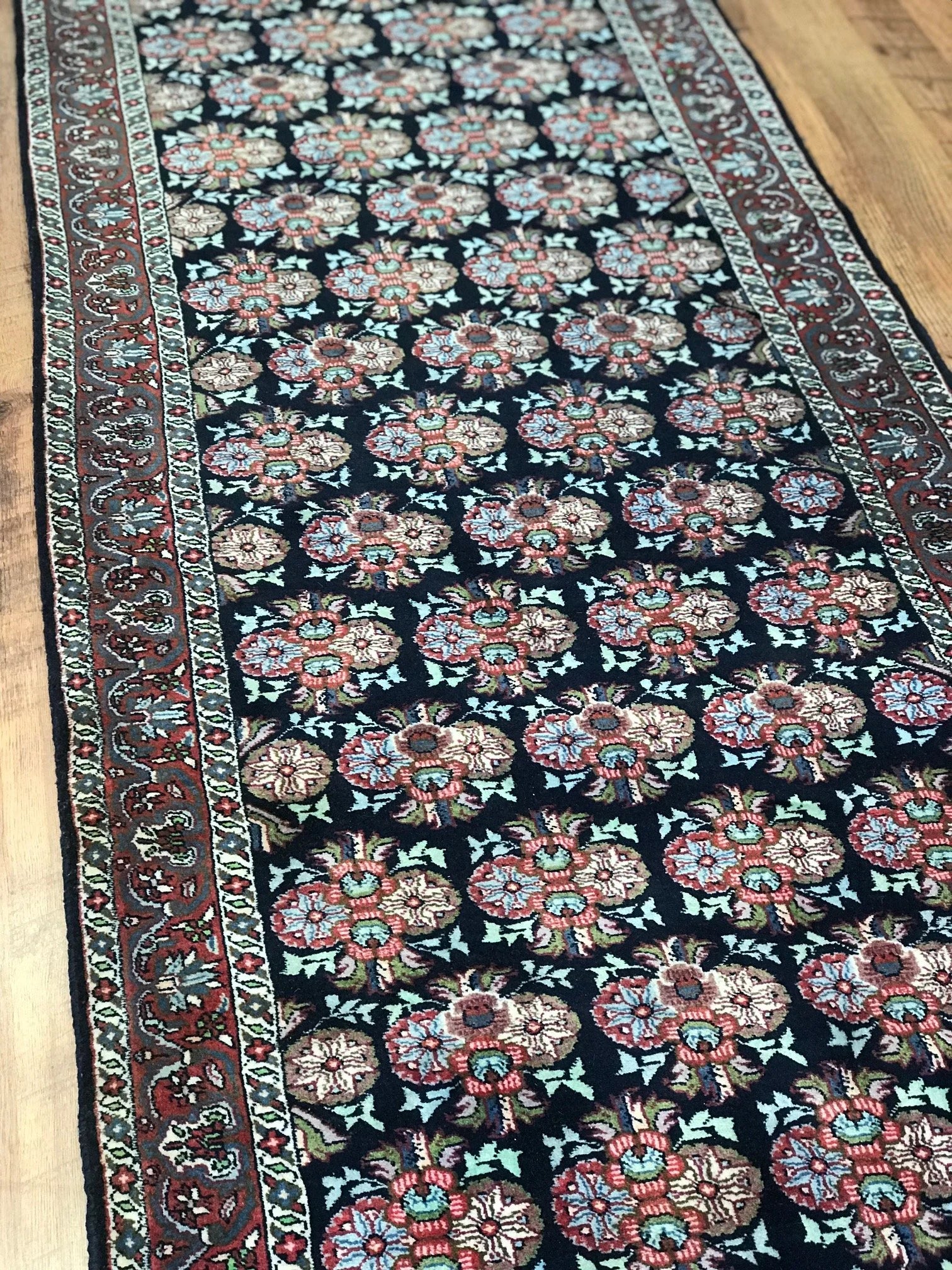 Bidjar Wool Rug Runner (2'9" x 9'9")