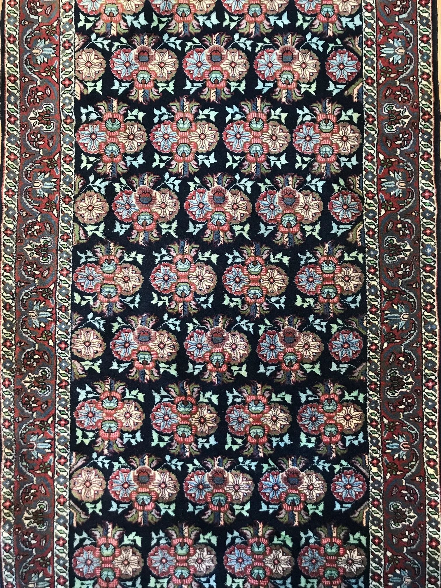 Bidjar Wool Rug Runner (2'9" x 9'9")