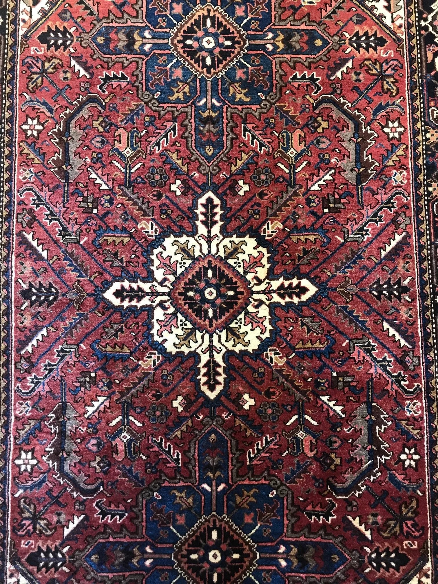 Heriz Vintage Wool Rug (5'3" x 10'4")