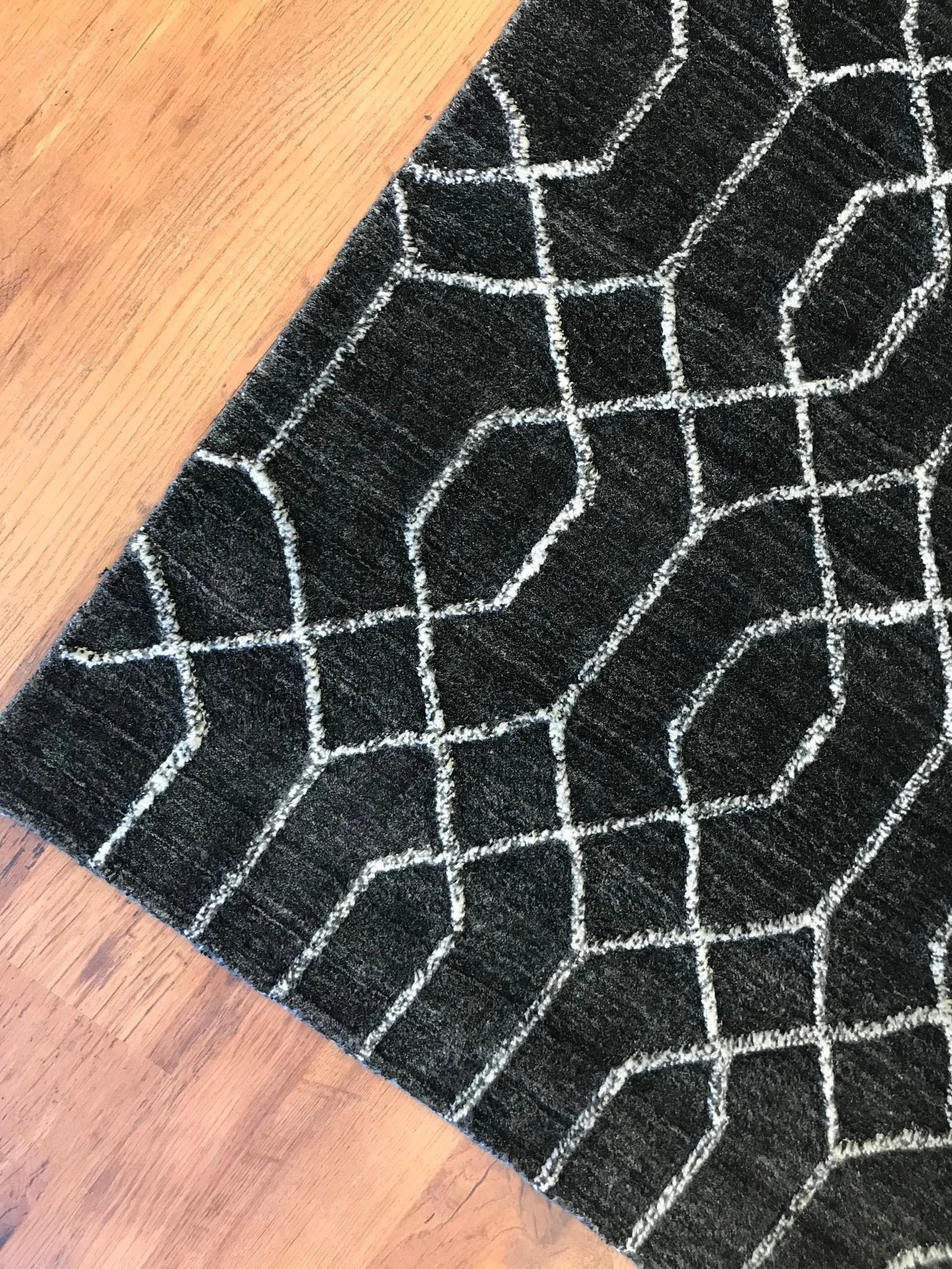 Urban Collection Modern Rug (5'1" x 7'11")
