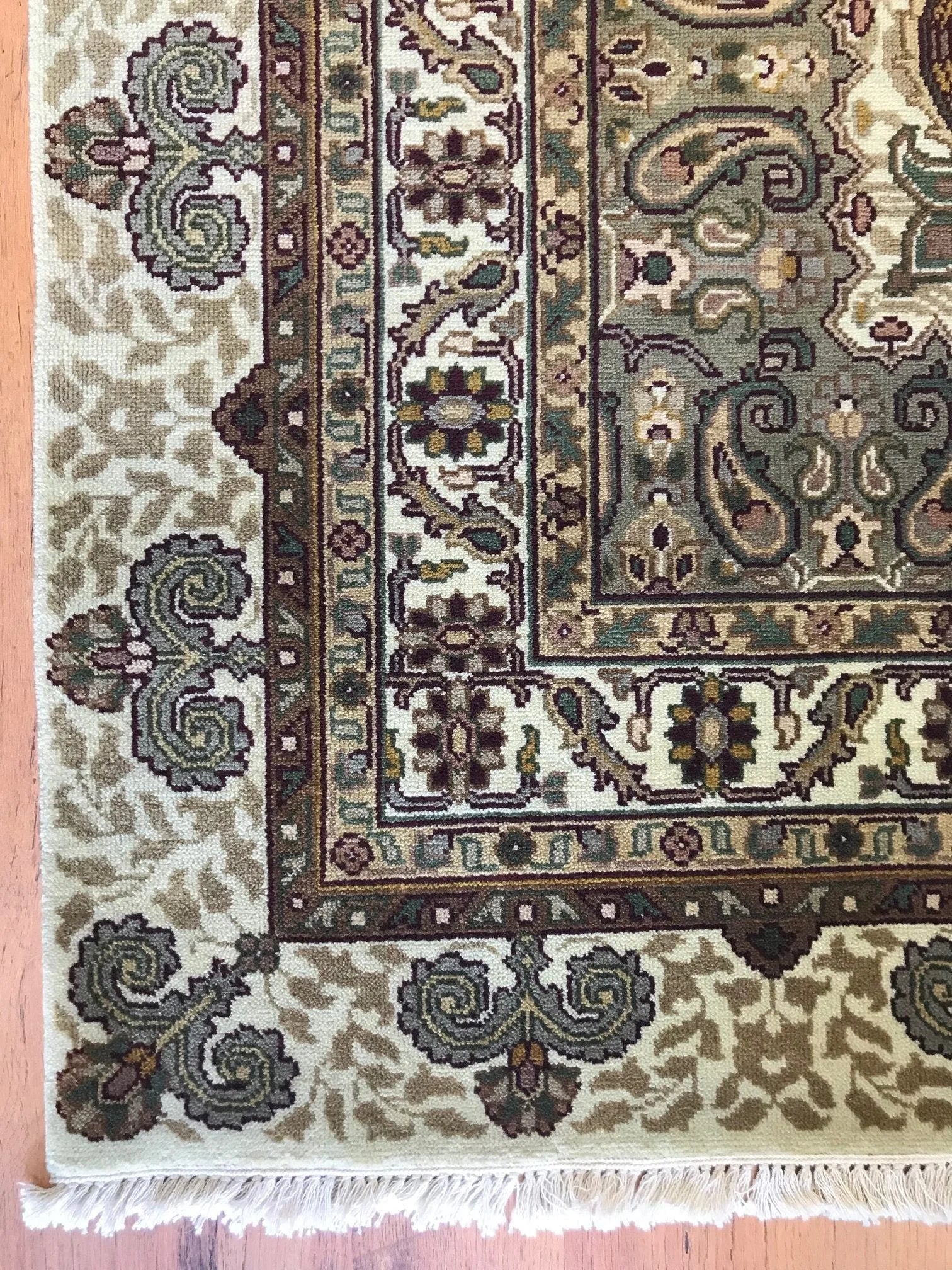 Indo Tabriz Wool Rug (6'1" x 9'0")