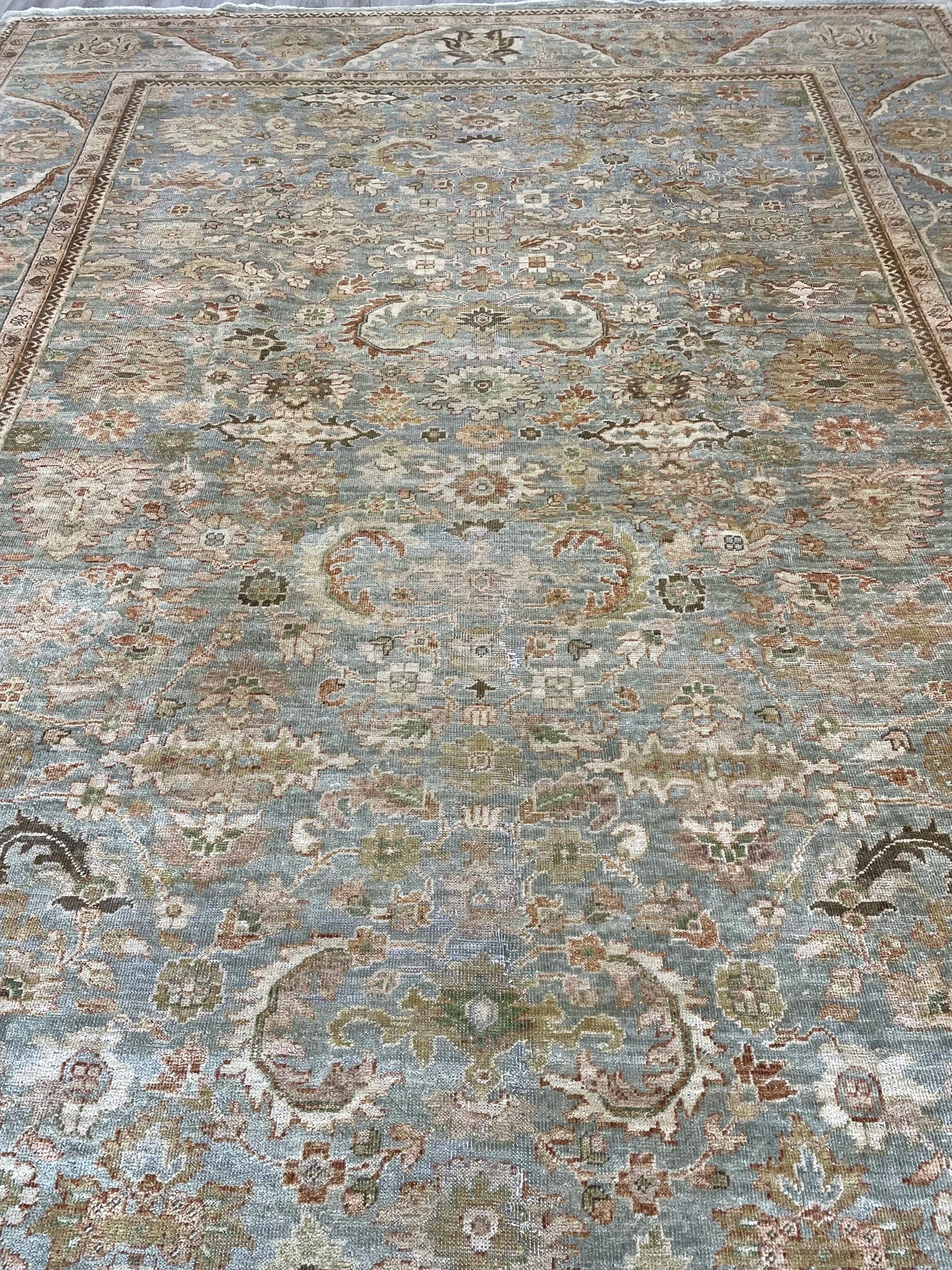 Vintage Indo Heriz Wool Rug (9'8" x 13'6")