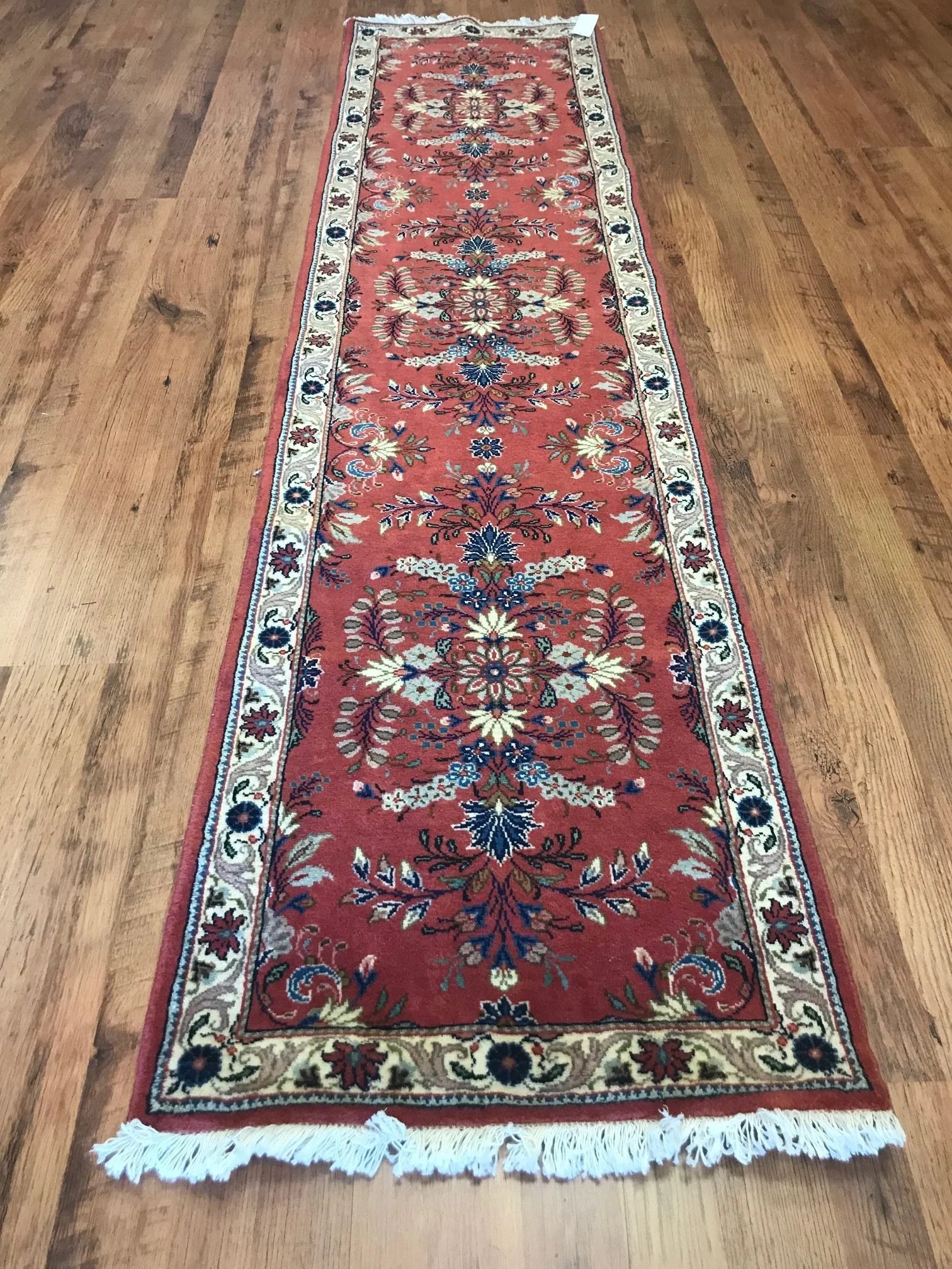 Kashan Wool Runner Rug (2'7 x 9'7")