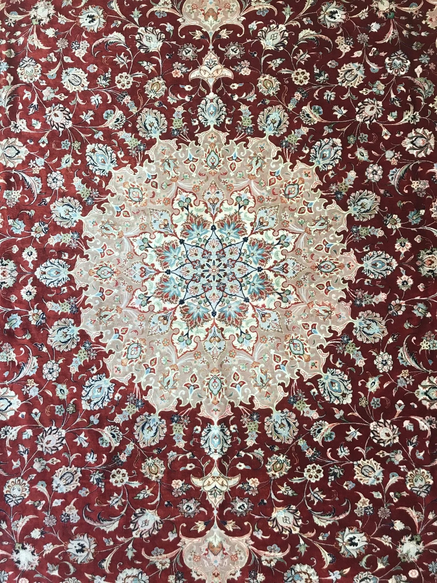 Qum 100% Silk Rug (8'0" x 11'7")