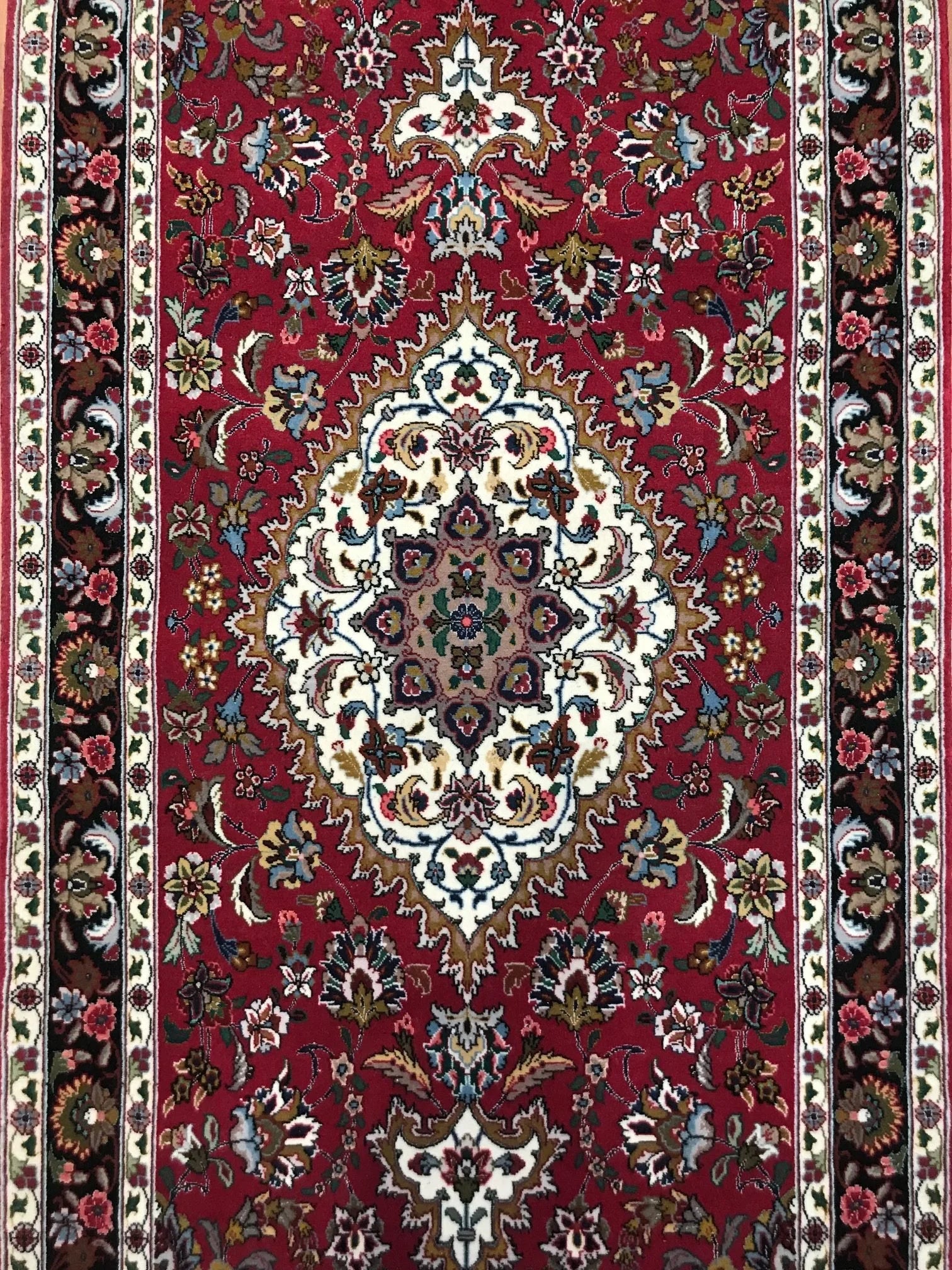 Javad Ghalam Tabriz Rug (2'9" x 9'11")