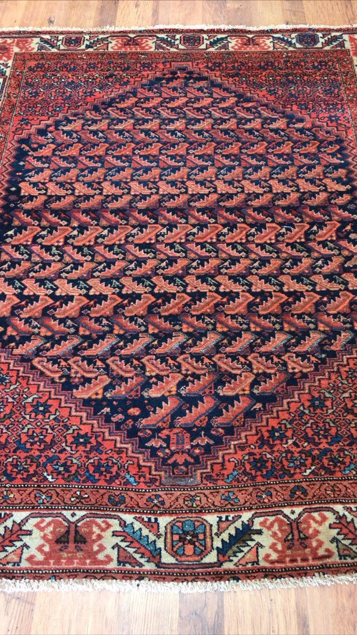 Malayer Antique Rug (4'10" x 5'10")