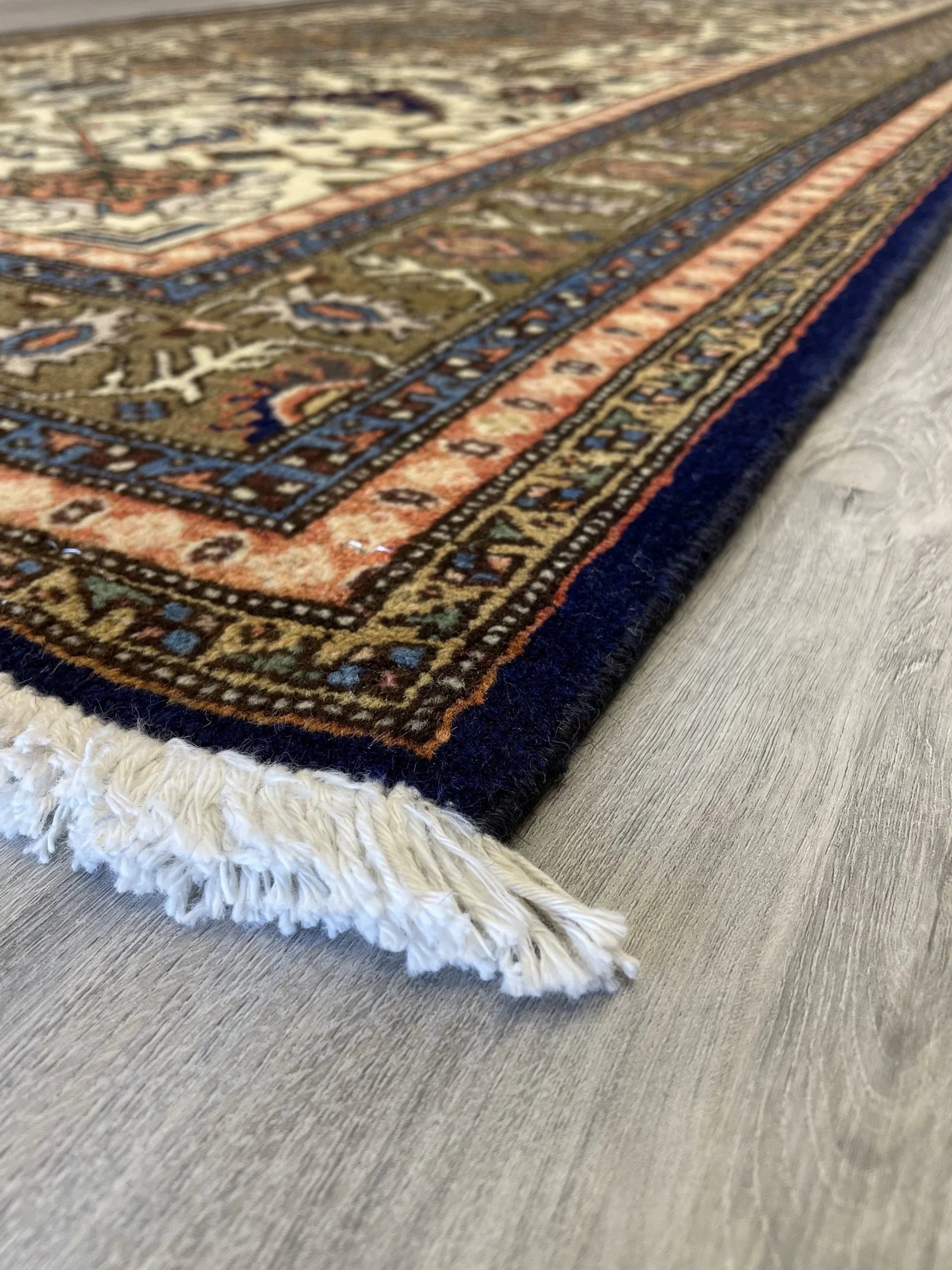 Ardebil Wool Rug (5'7" x 8'11")