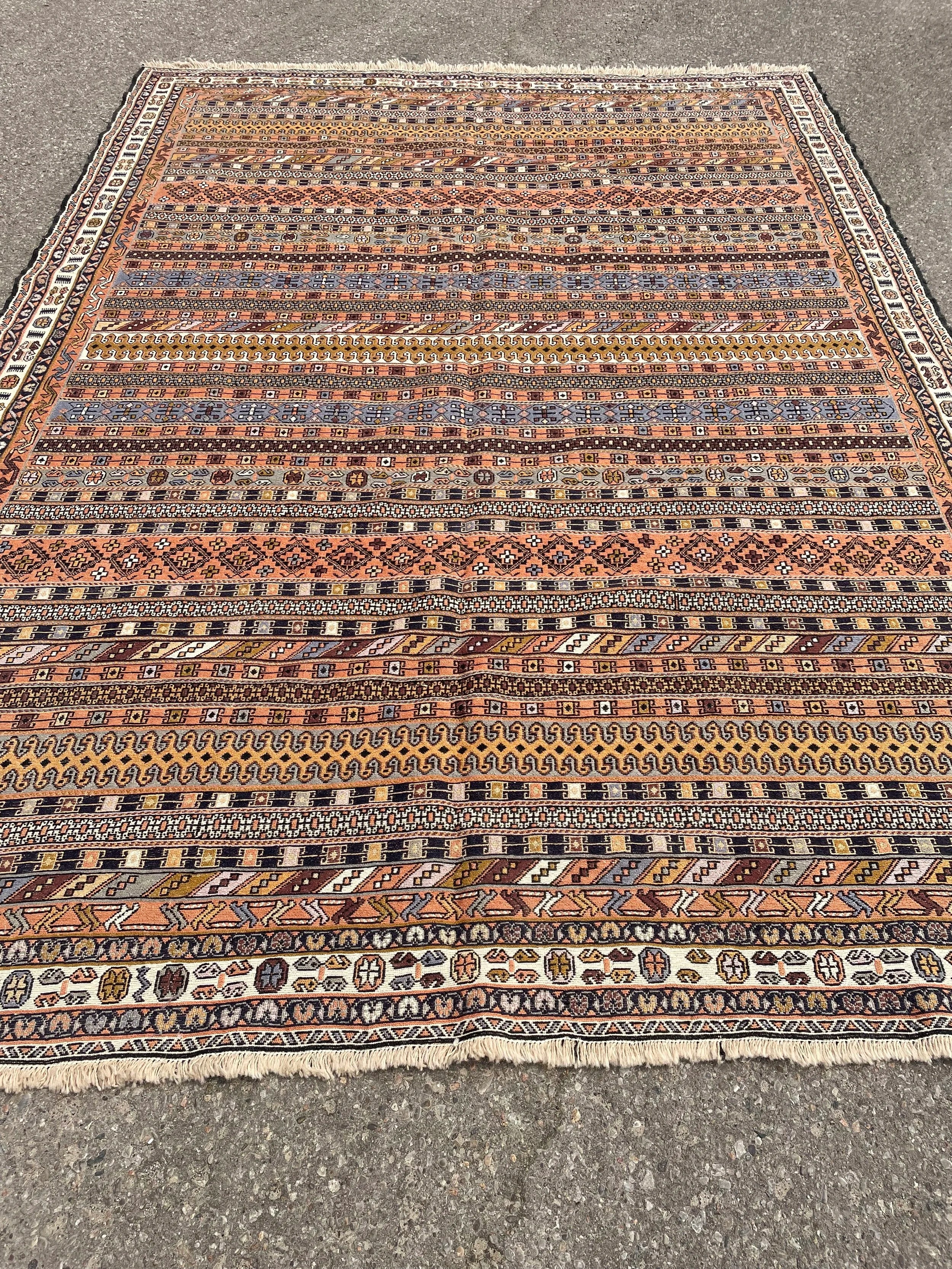 Ardebil Kilim 7'0" x 10'0"