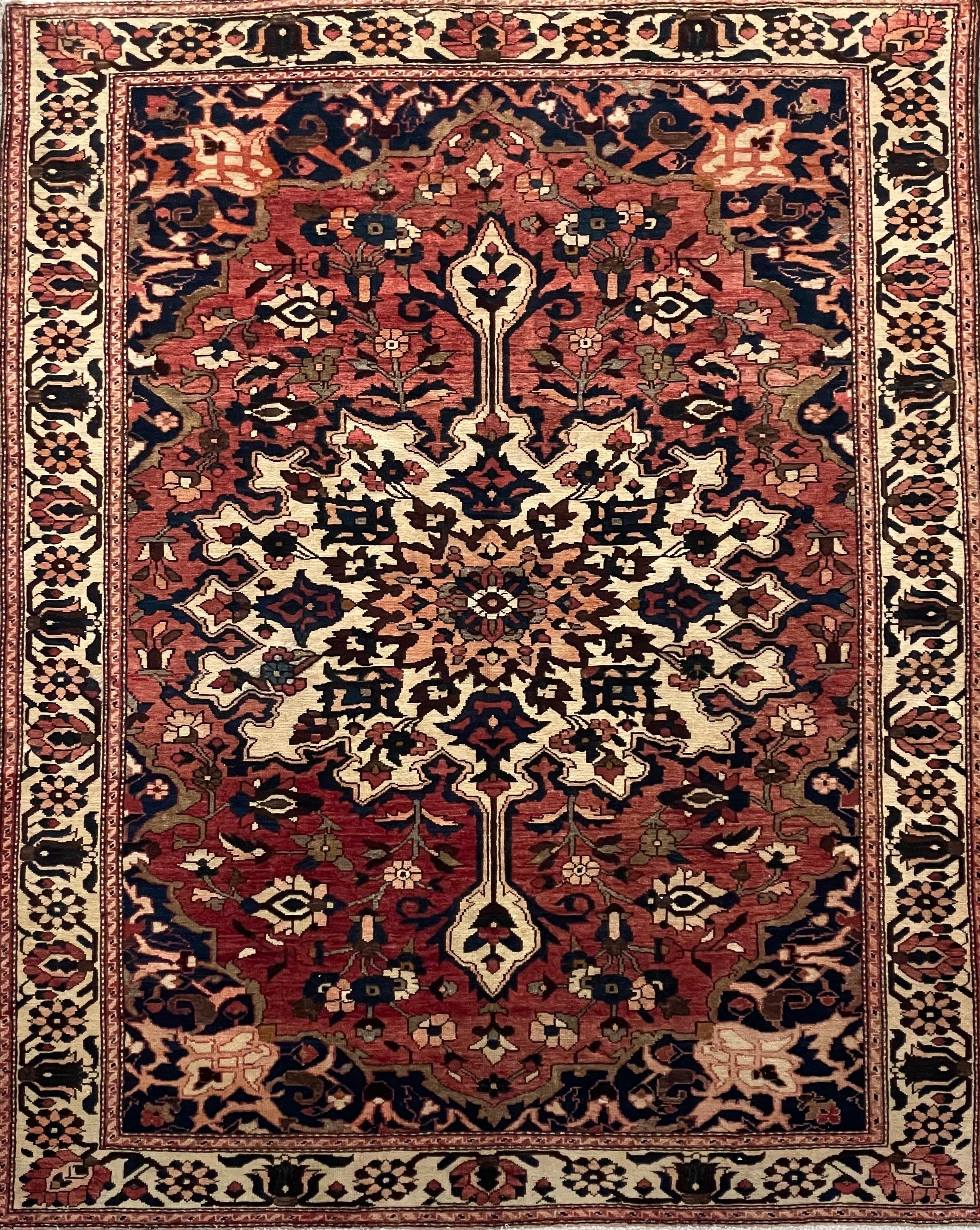 Bakhtiari Semi-Antique Wool Rug (5'4" x 6'8")