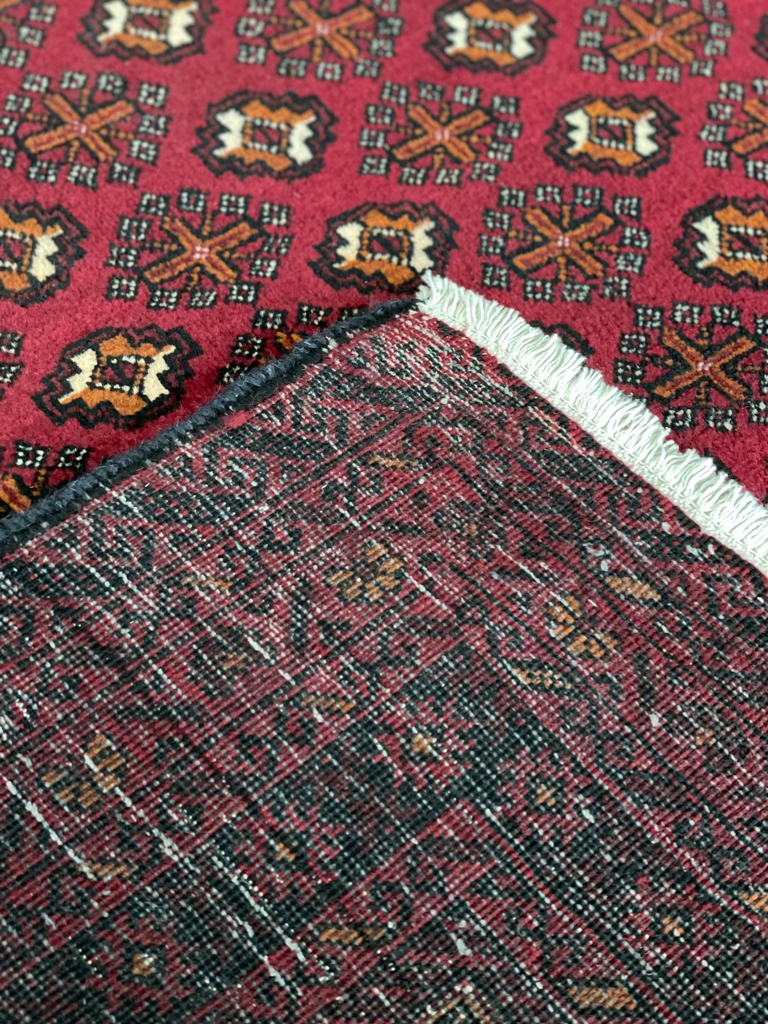 Baluchi Wool Rug (4'0" x 7'3")