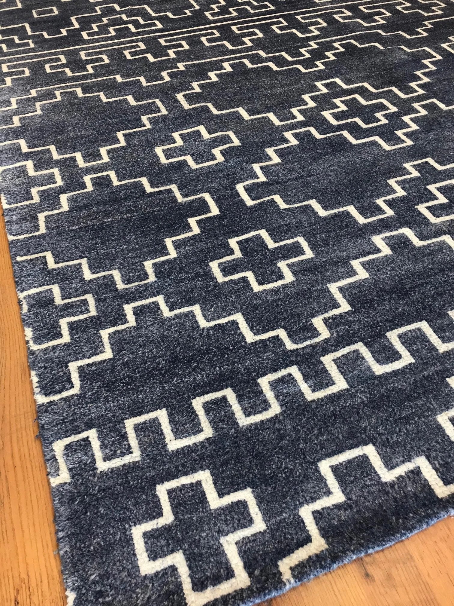 Urban Collection Modern Rug (7'9" x 9'10")