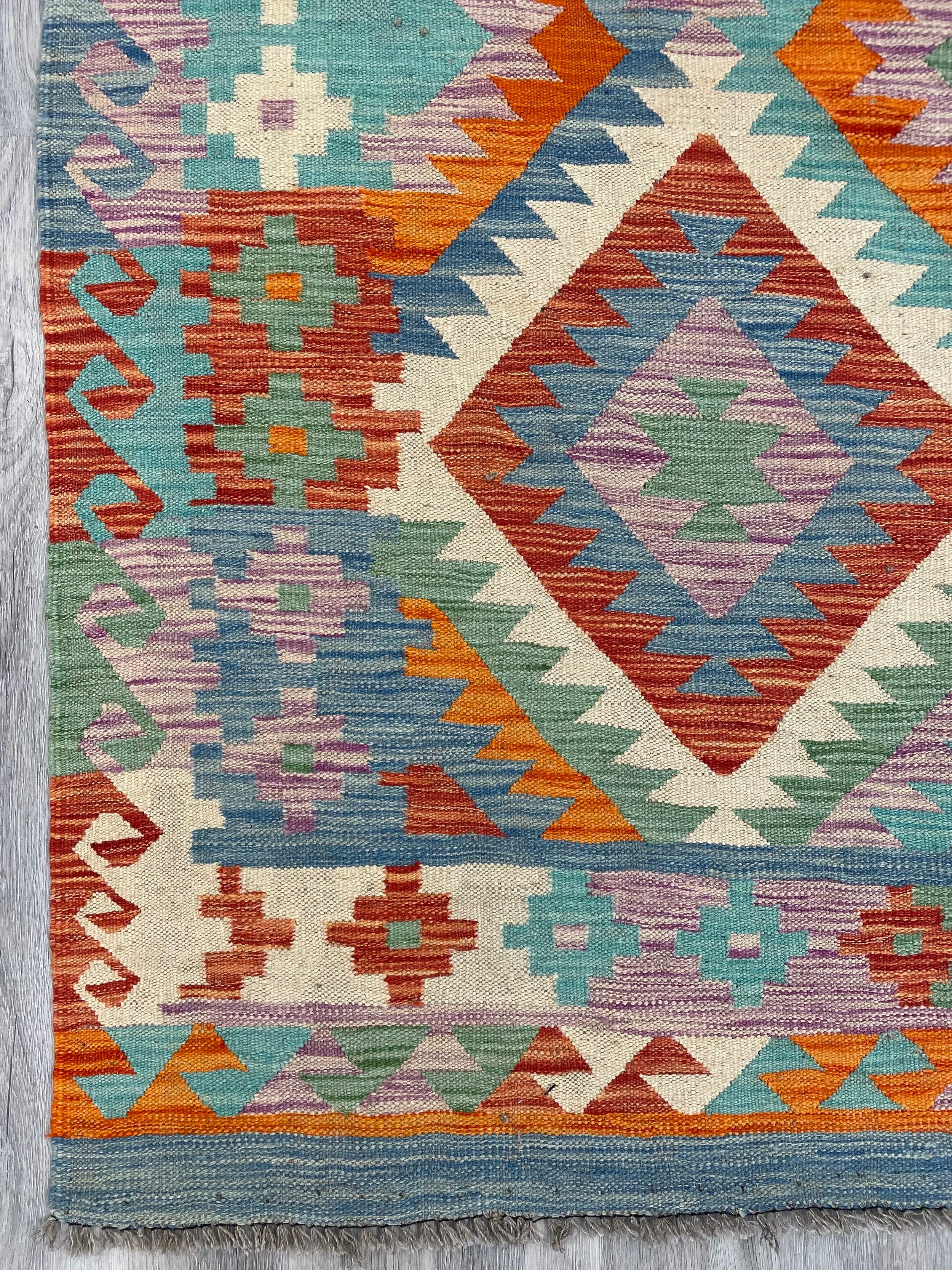 Kilim Rug (5x7)