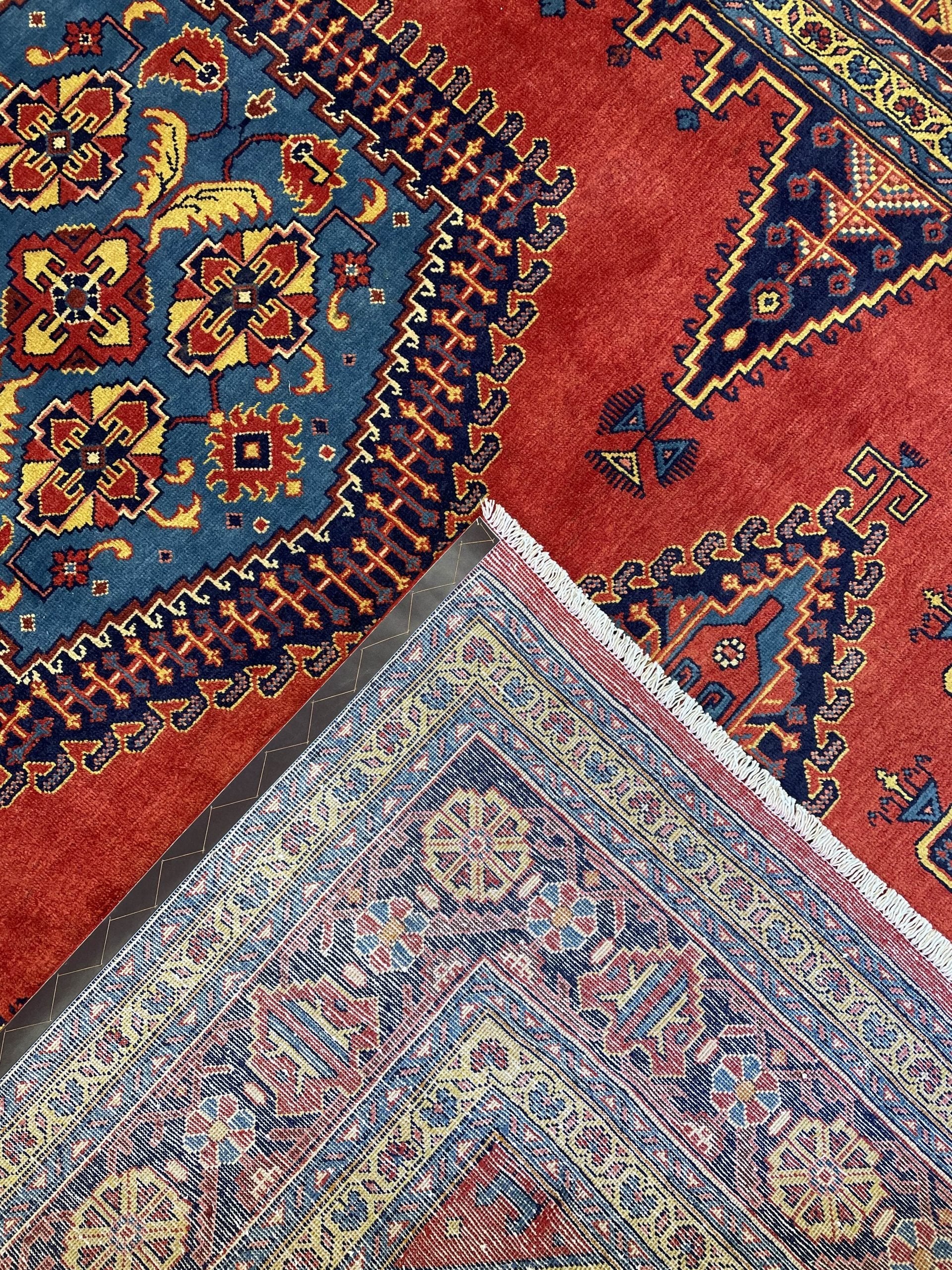 Viss Tribal Wool Rug (8'7" x 12'11")