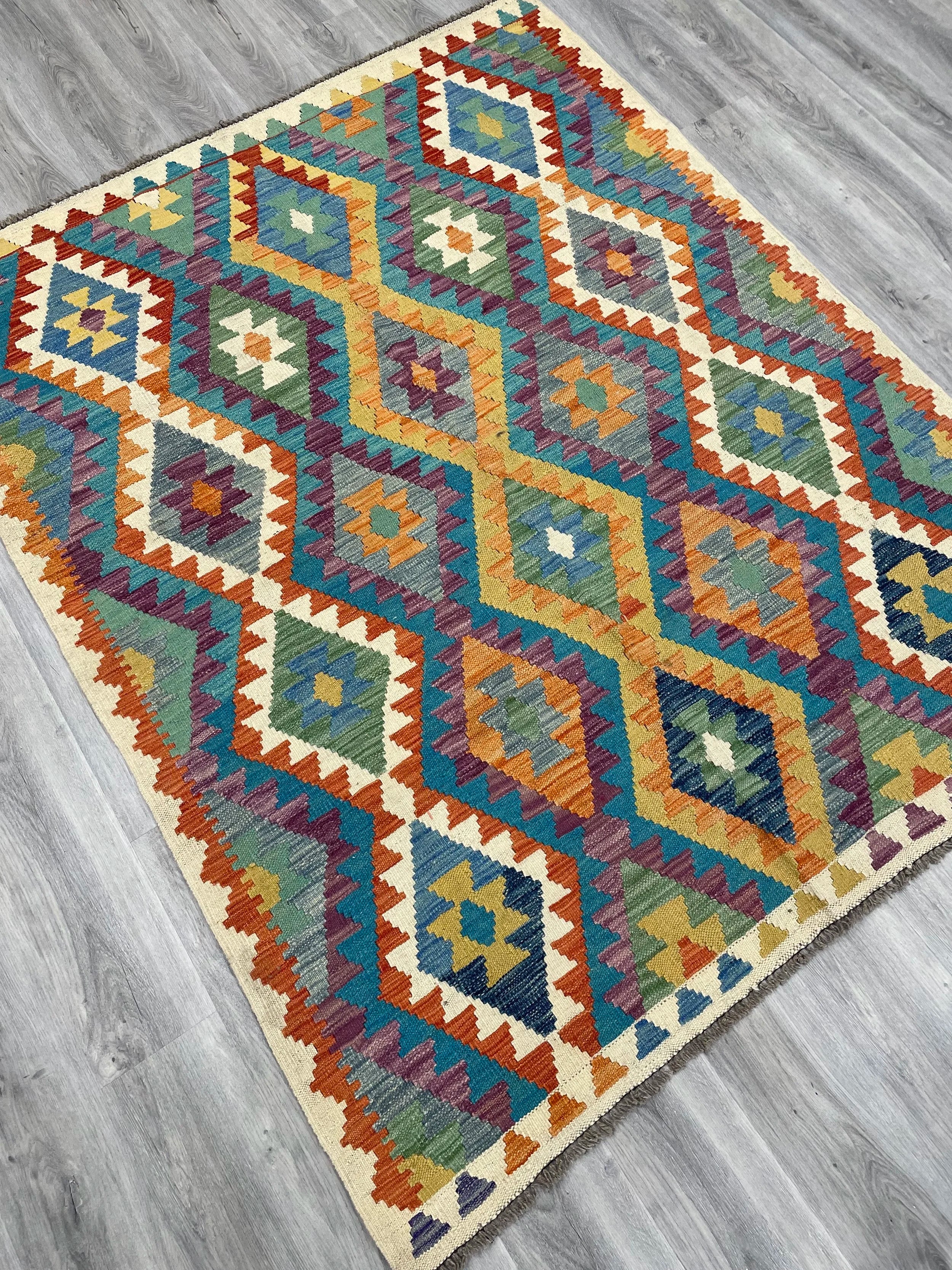 Kilim Rug (5x6)