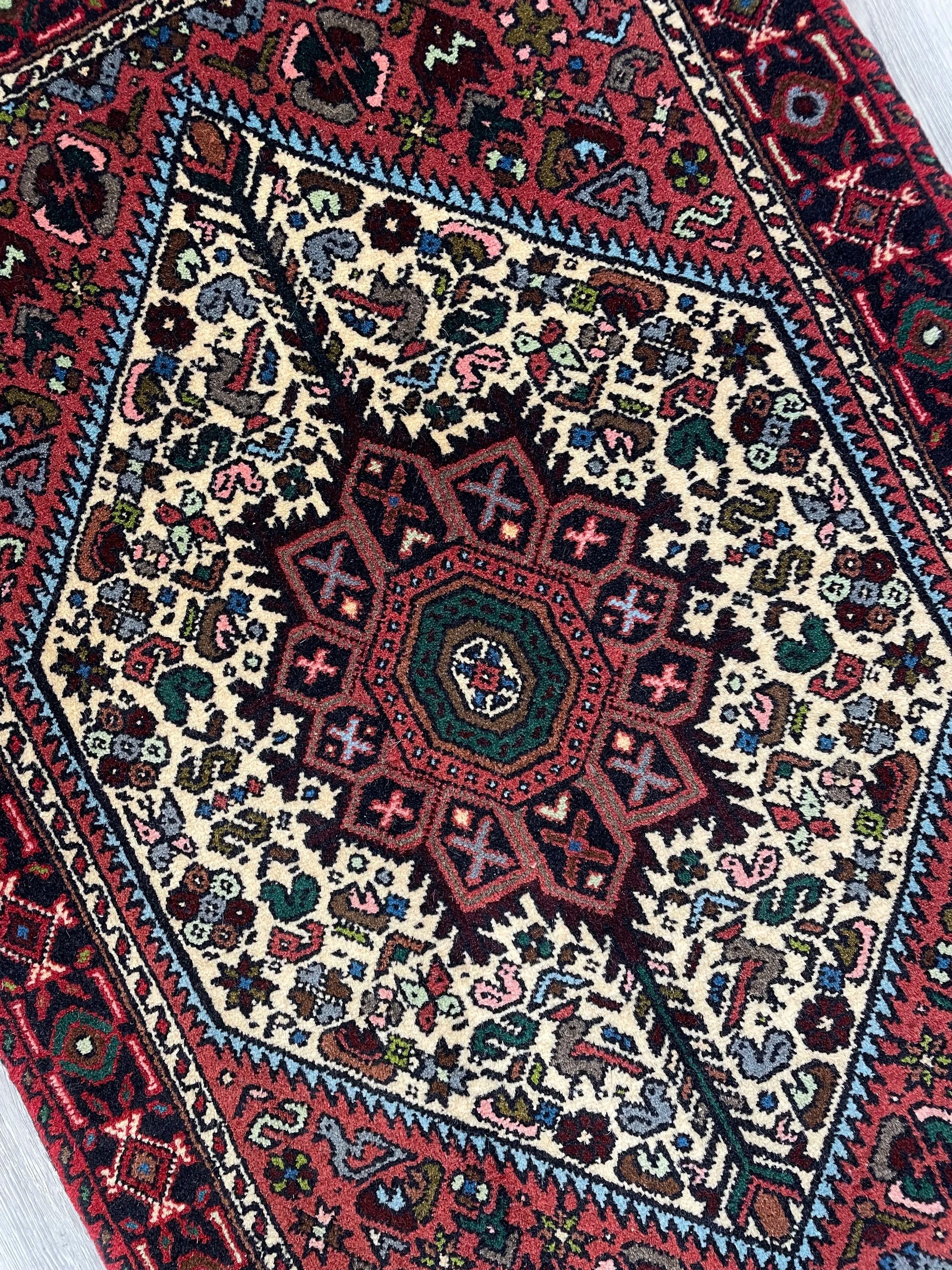 Gholtogh Mini Wool Rug (1'11" x 2'11")