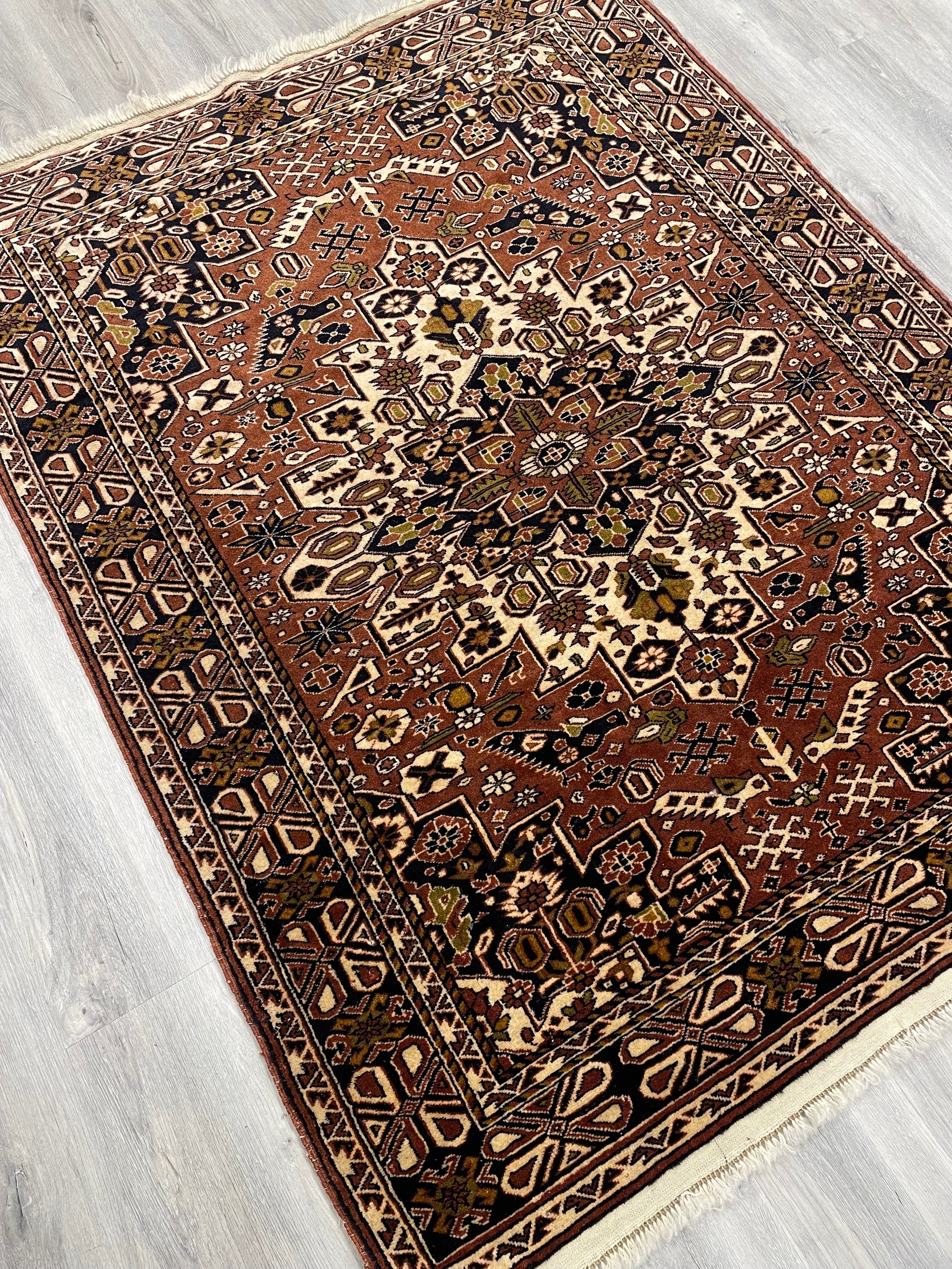 Ghouchan Vintage Rug (4'3" x 5'3")