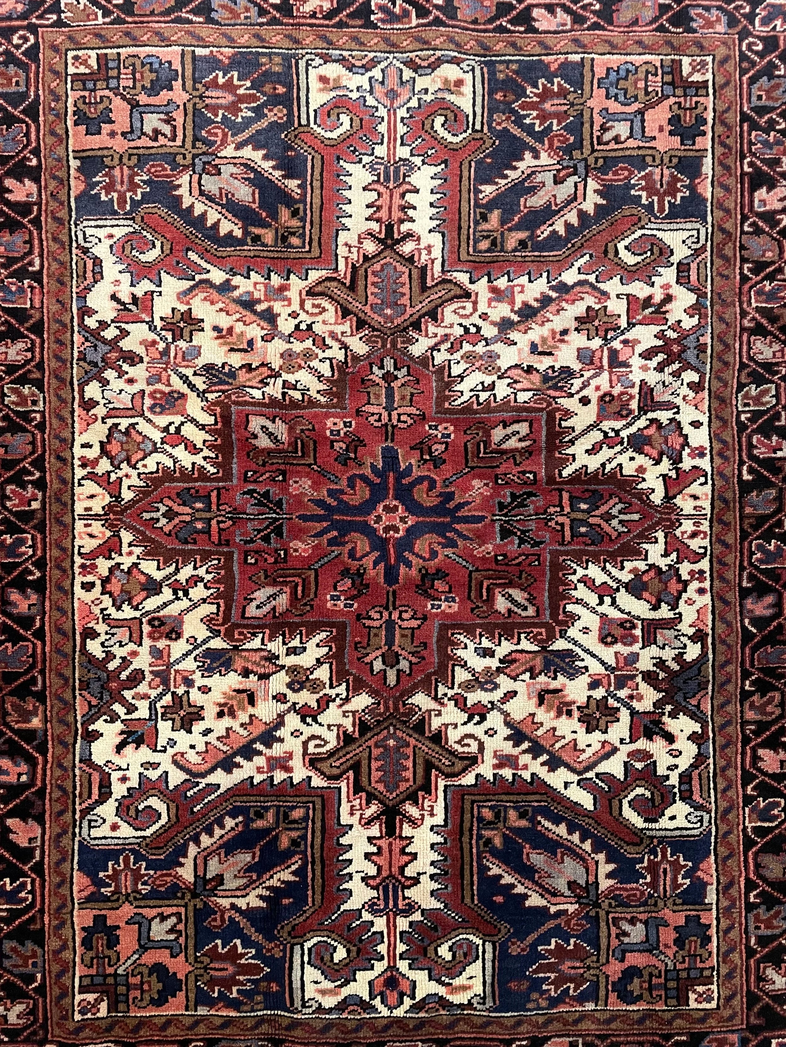 Wool Heriz Rug (4'2" x 5'3")
