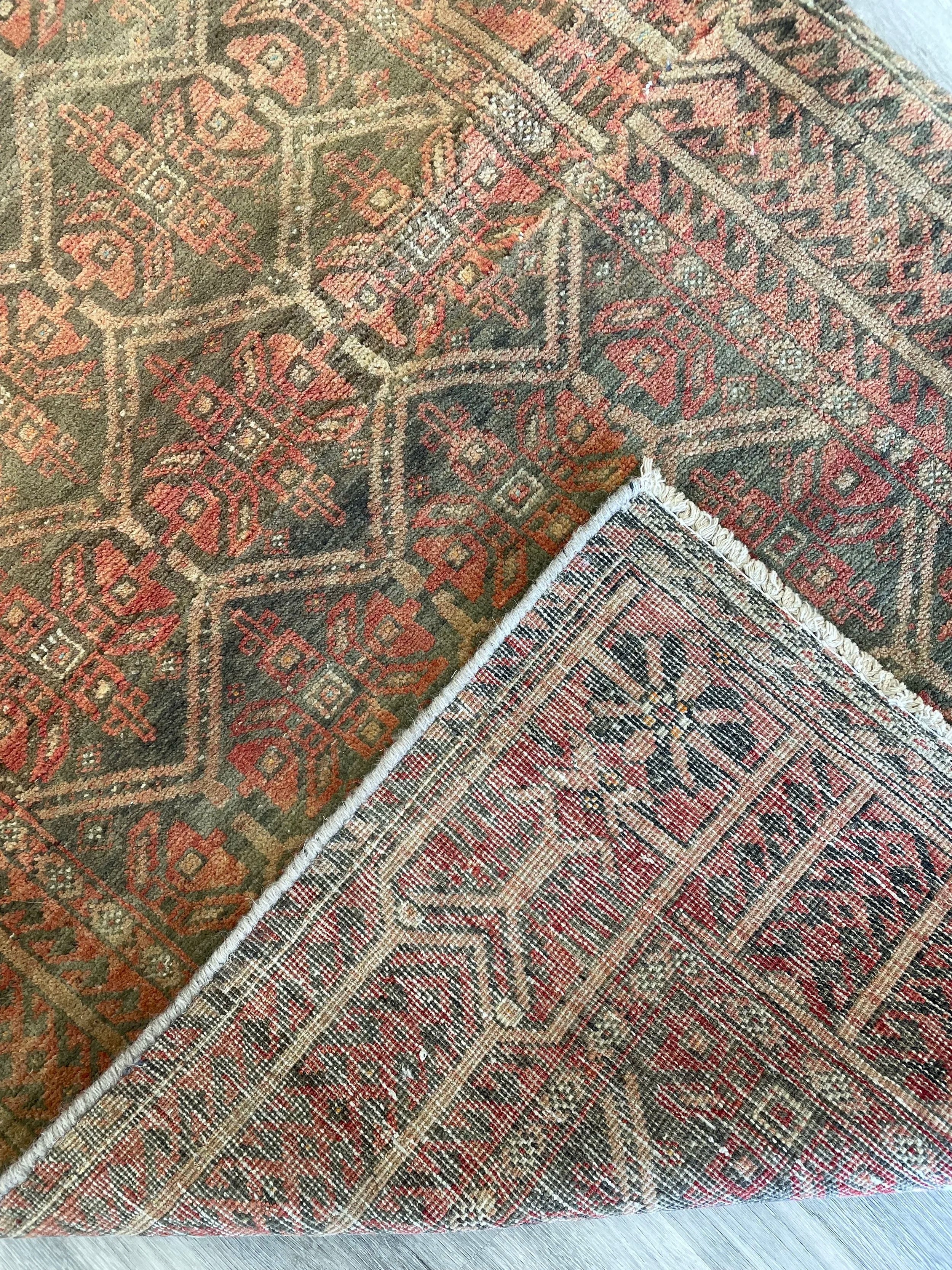 Baluchi Vintage Wool Rug (2'5" x 4'3")