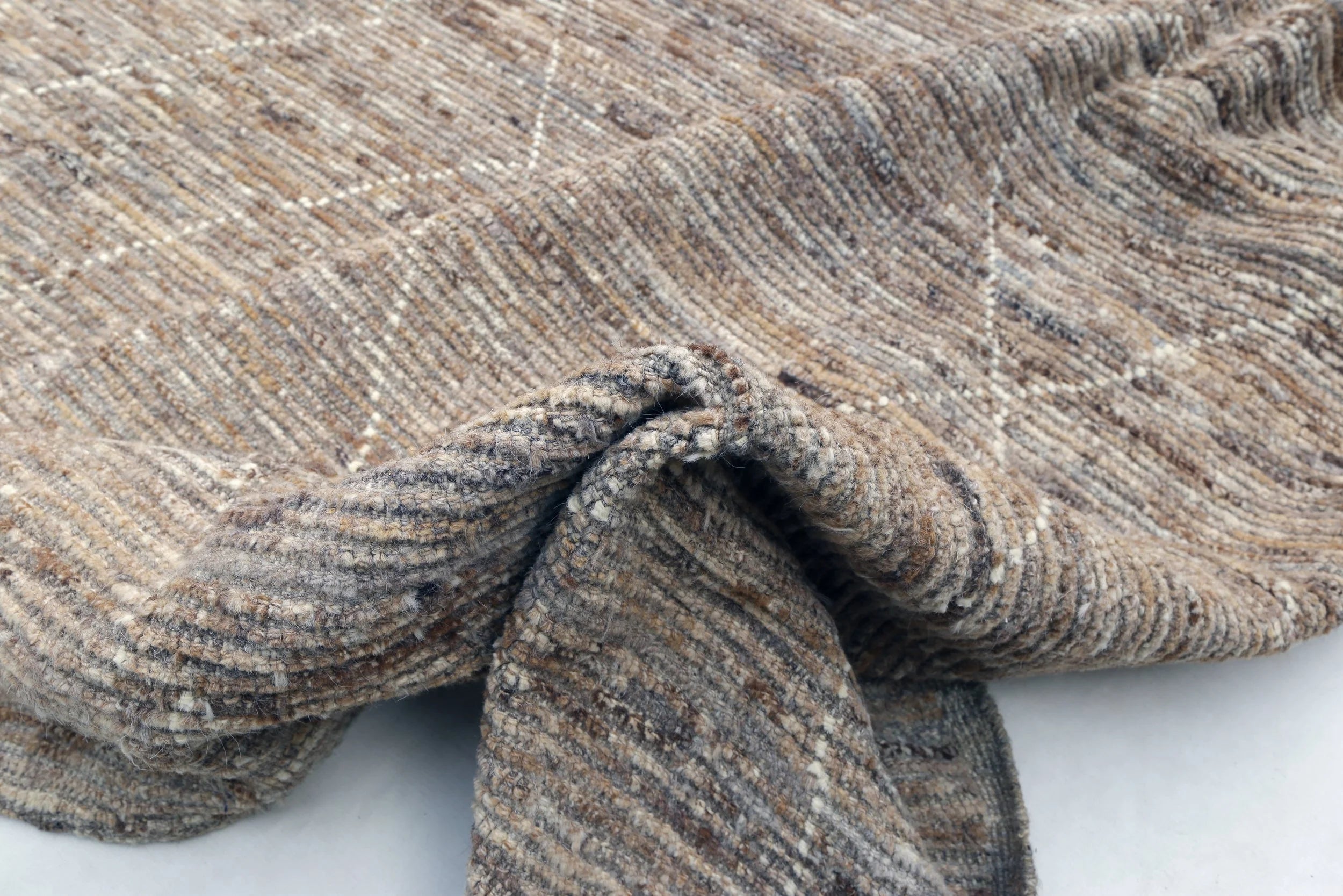 Karakul Contemporary Wool Rug (9'9" x 12'6")