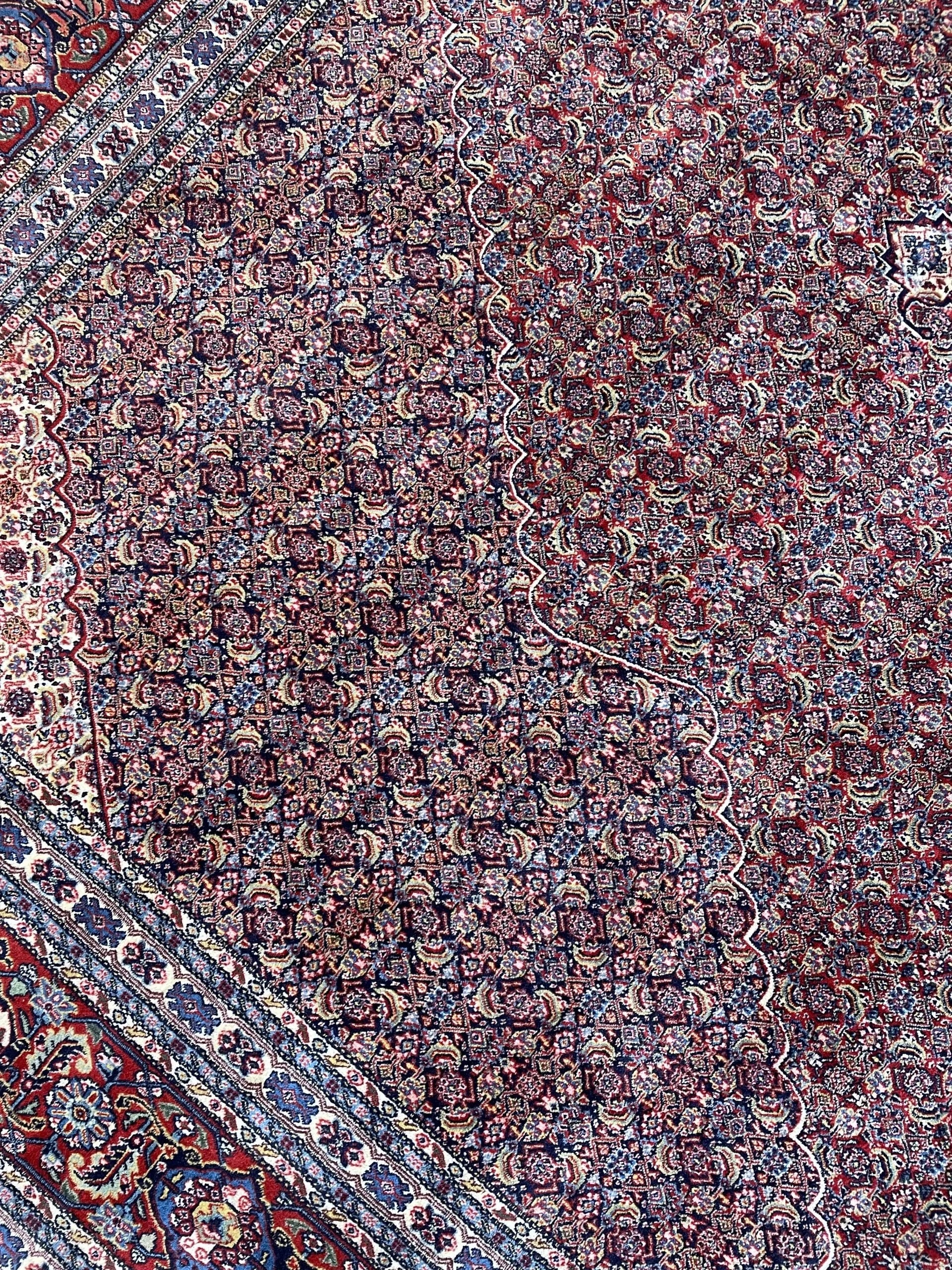 Vintage Sarab (11'6" x 16'2")
