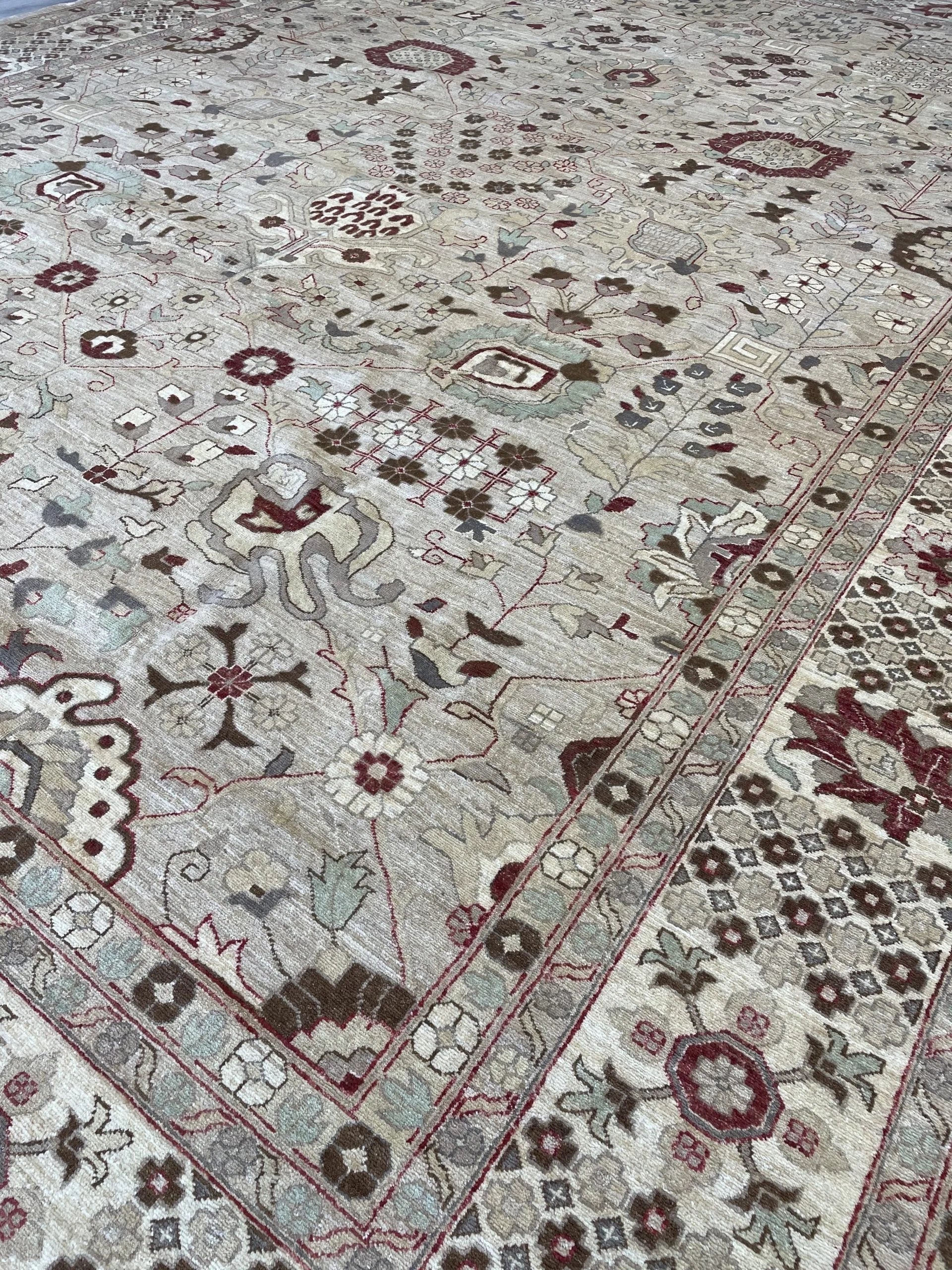 Chobi Wool Rug (12x16)