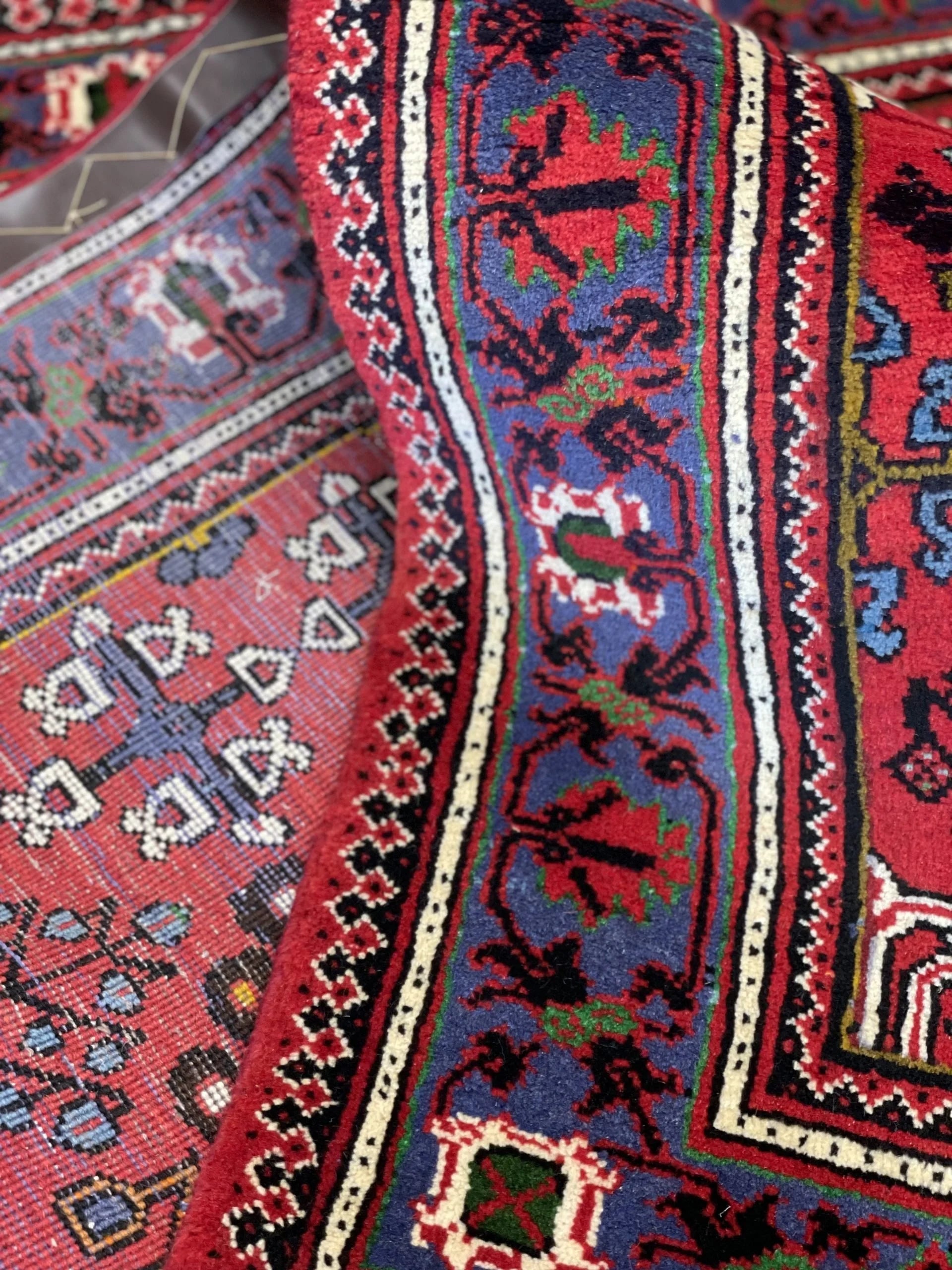 Joshaghan Tribal Wool Rug (4'6" x 7'0")
