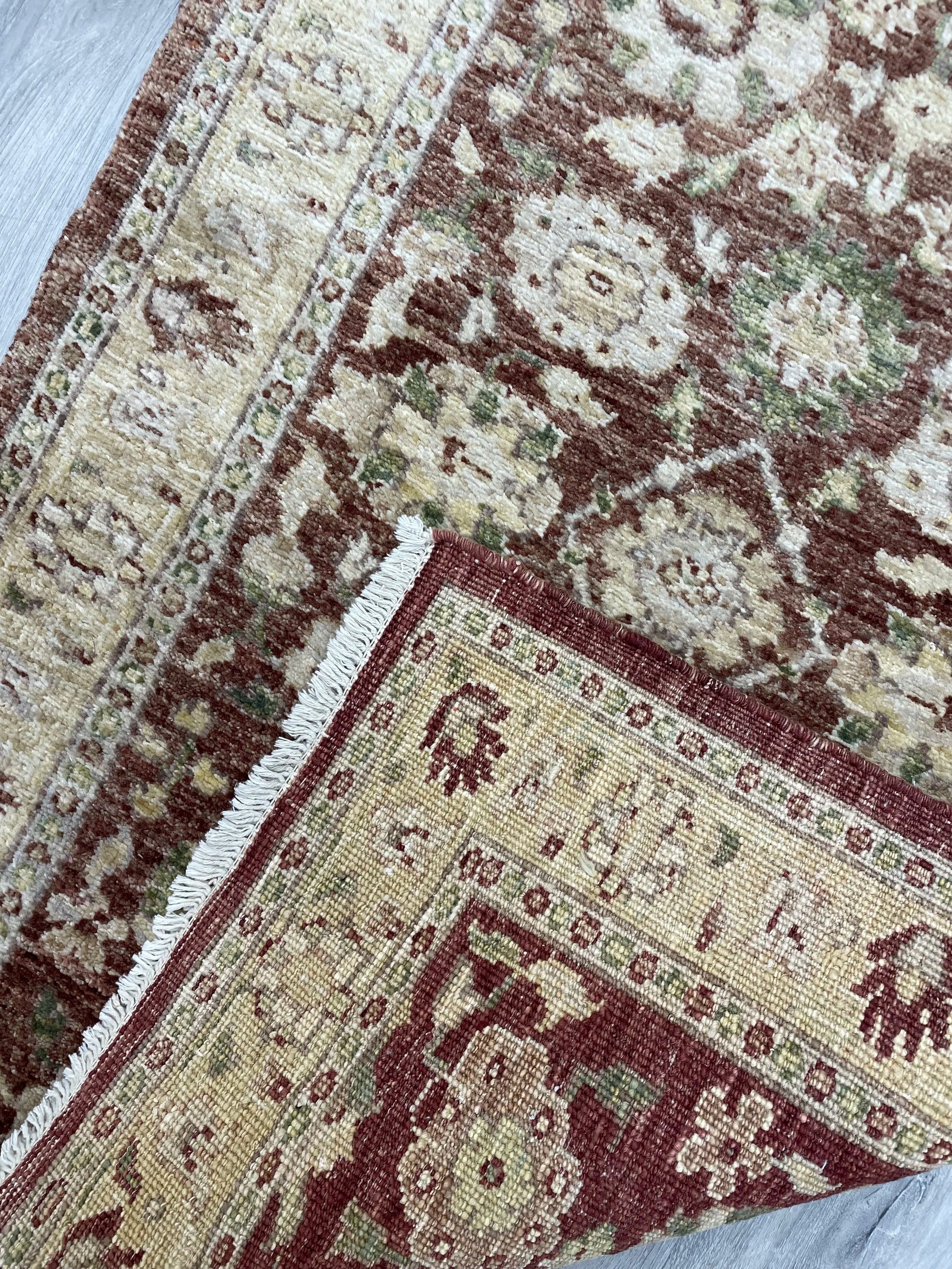 Chobi Wool Rug (2'7" x 4'0")