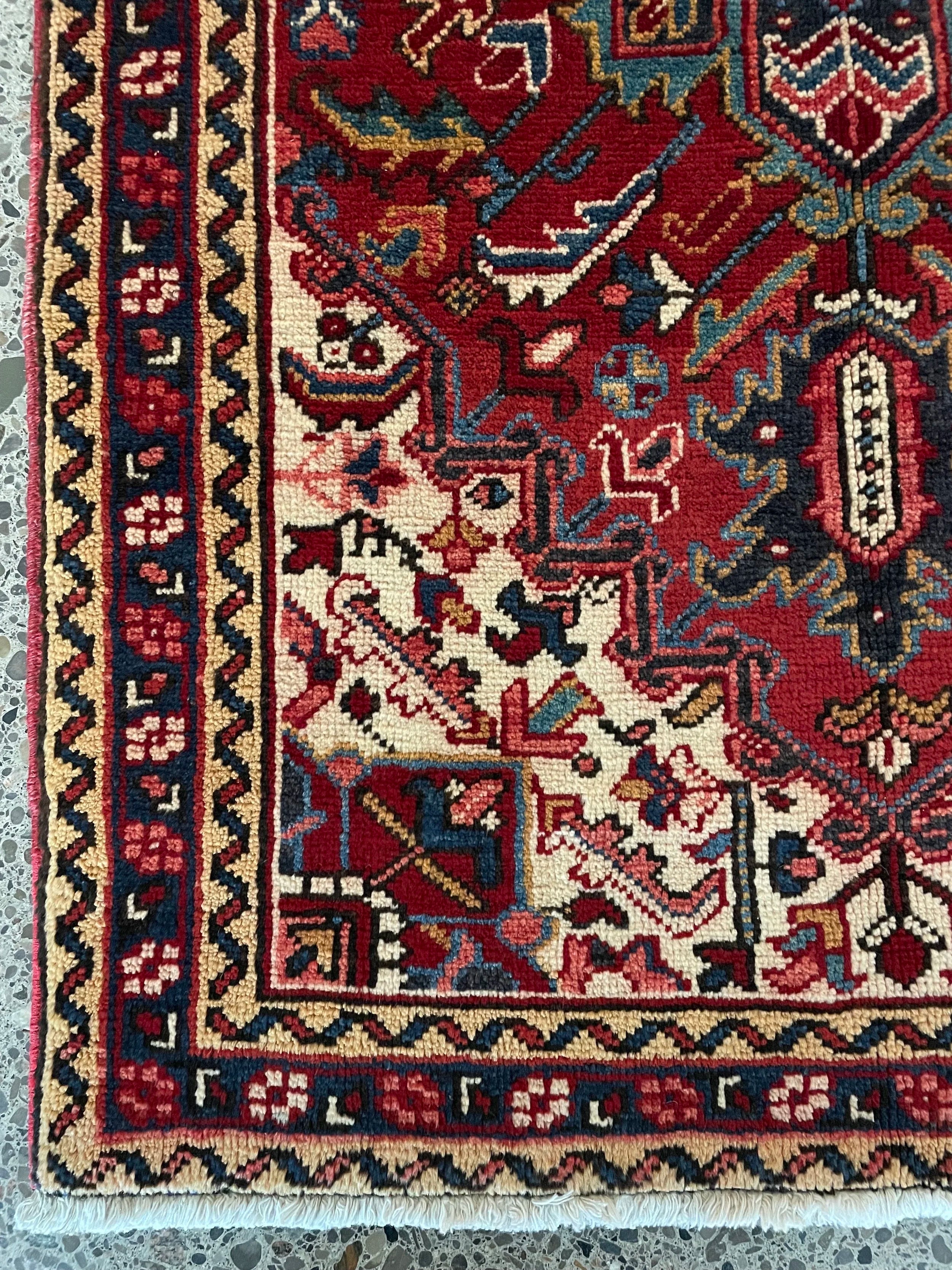 Heriz Wool Rug (2'11" x 5'0")