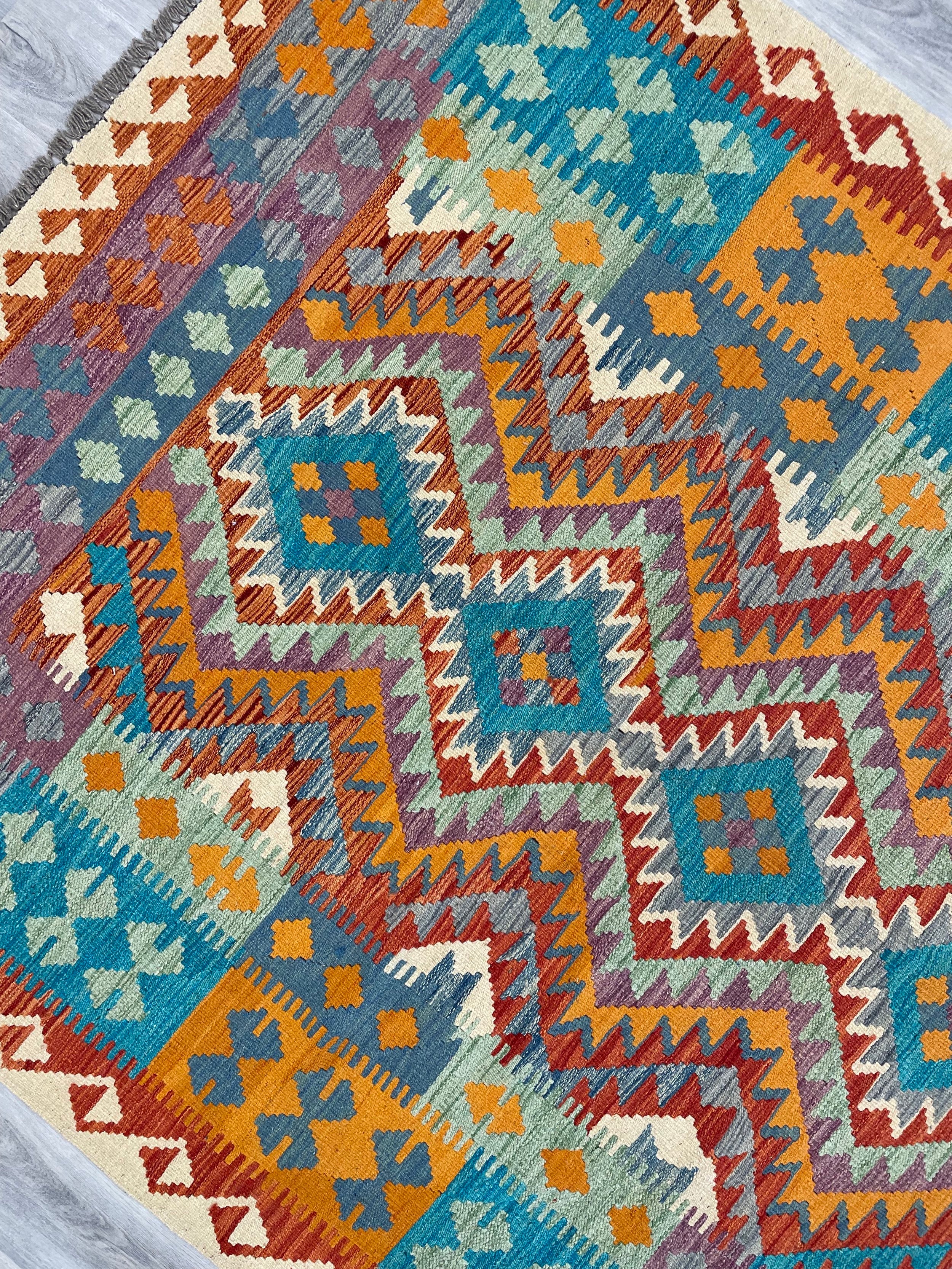 Kilim Rug (5x6)