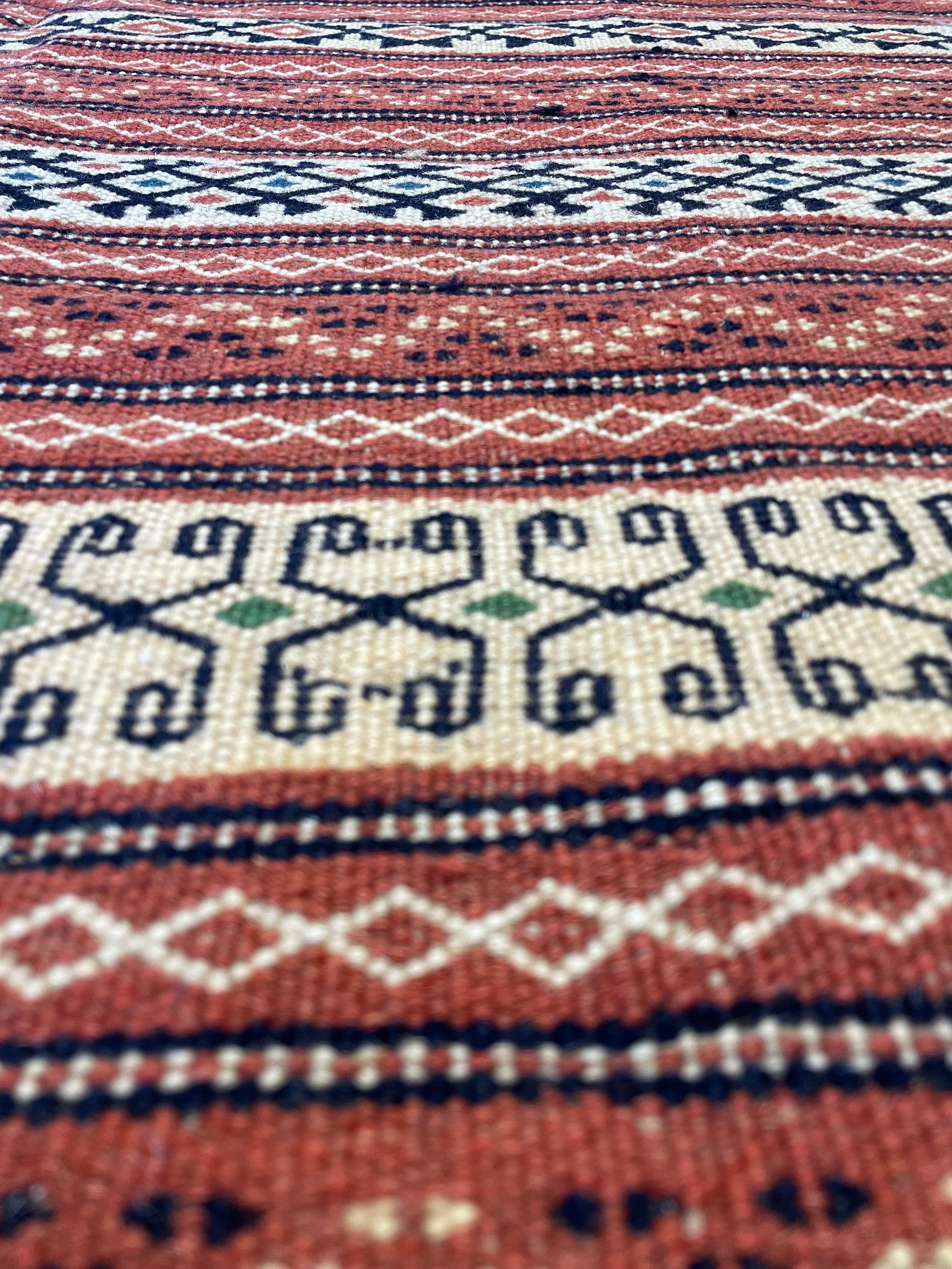 Sirjan Kilim 6'1" x 9'8"