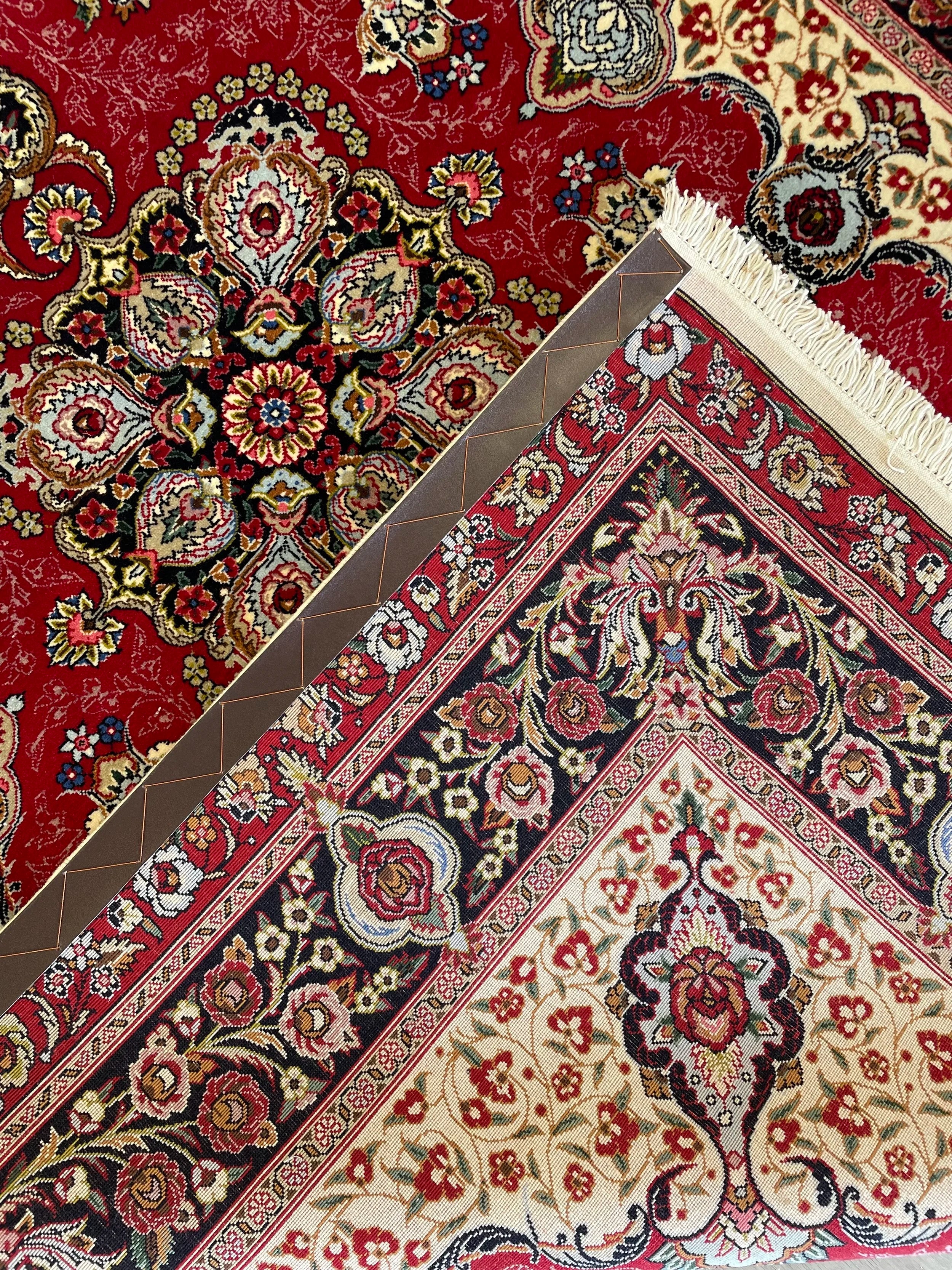 Wool Qum Rug (4'6" x 7'0")