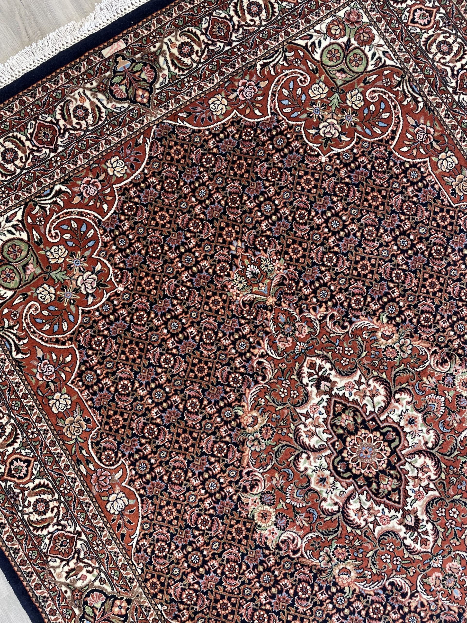 Bijar Wool & Silk Rug (5'0" x 7'1")