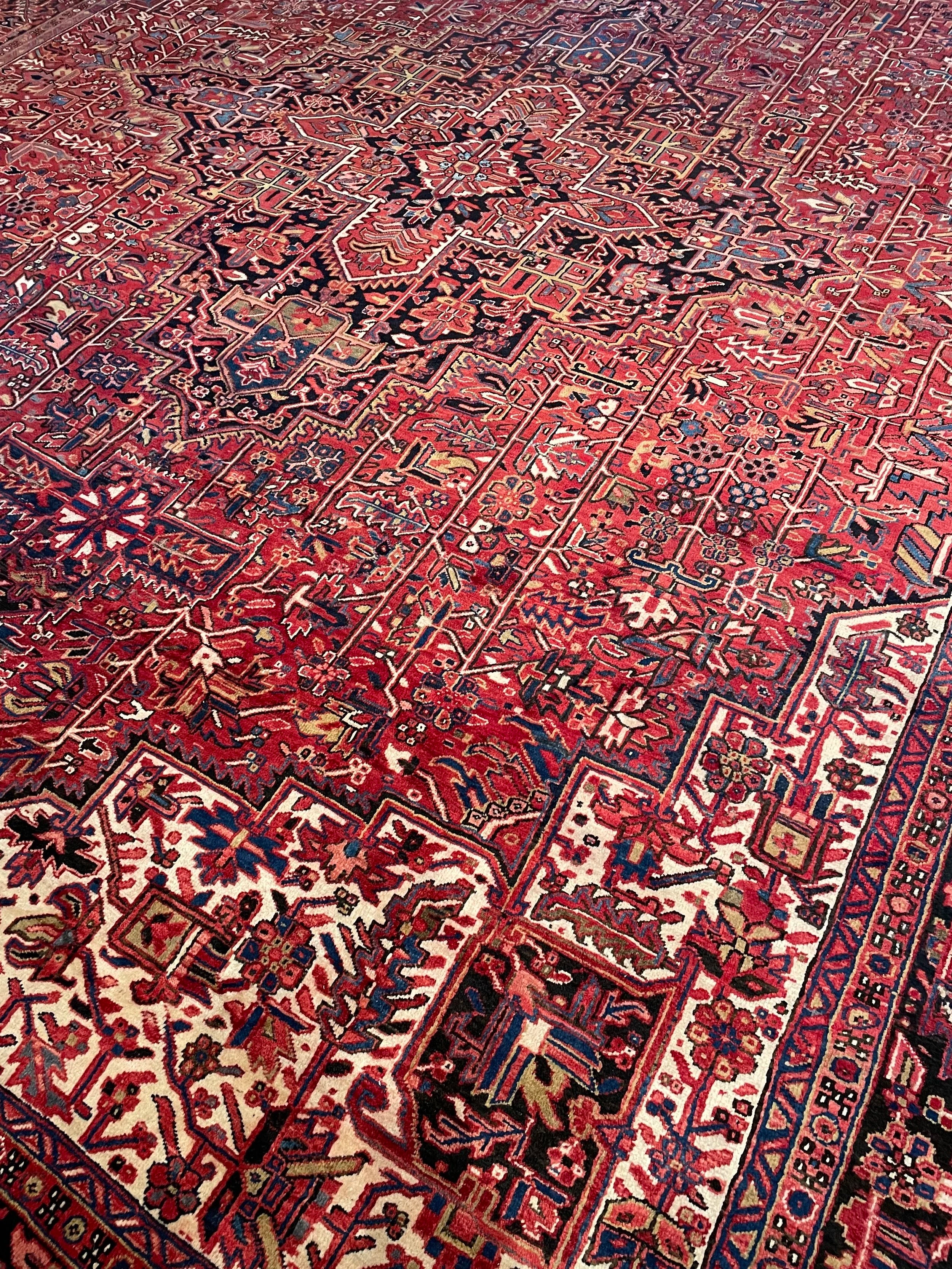 Semi-Antique Wool Heriz Rug (12x15)