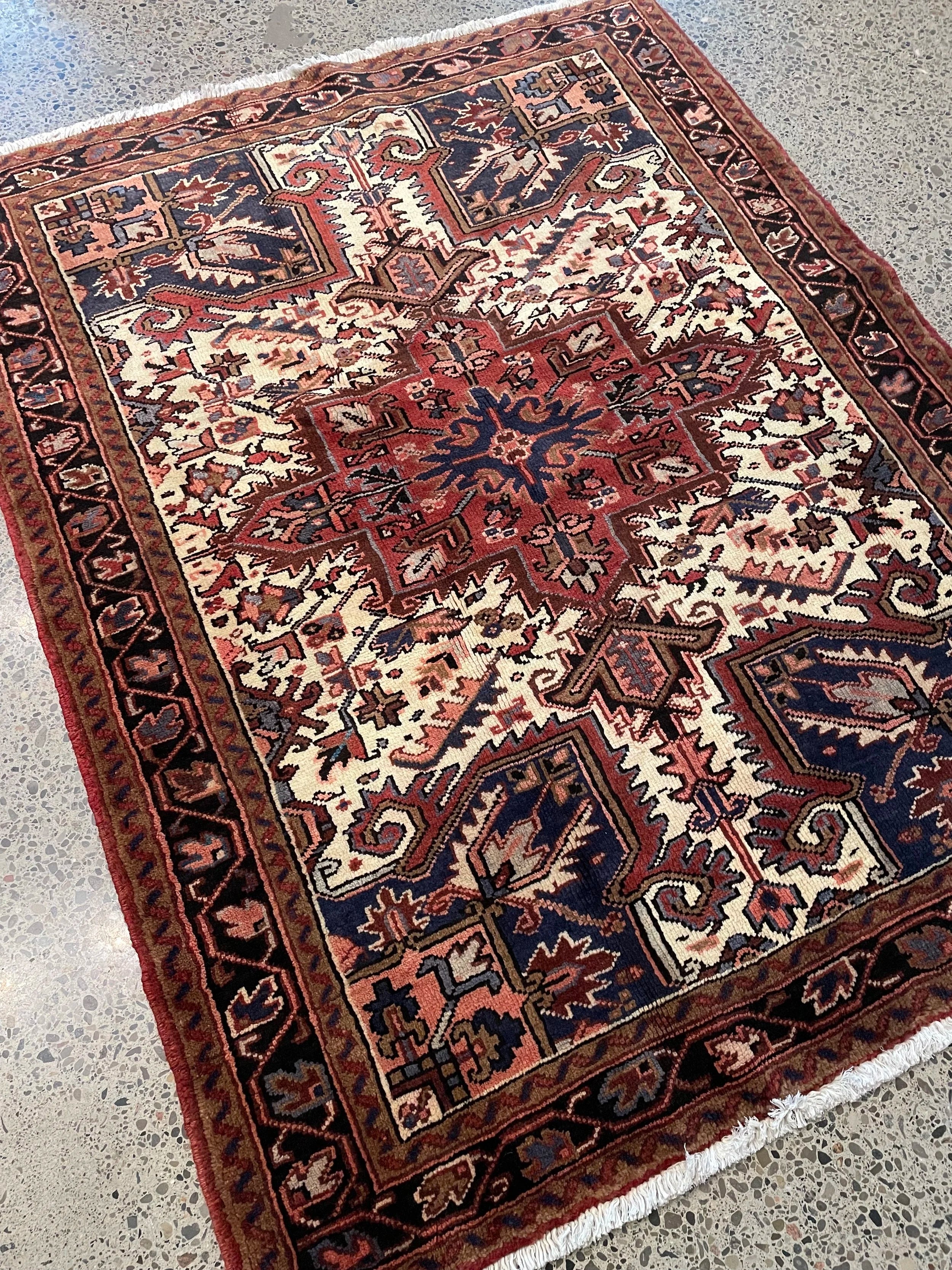 Wool Heriz Rug (4'2" x 5'3")