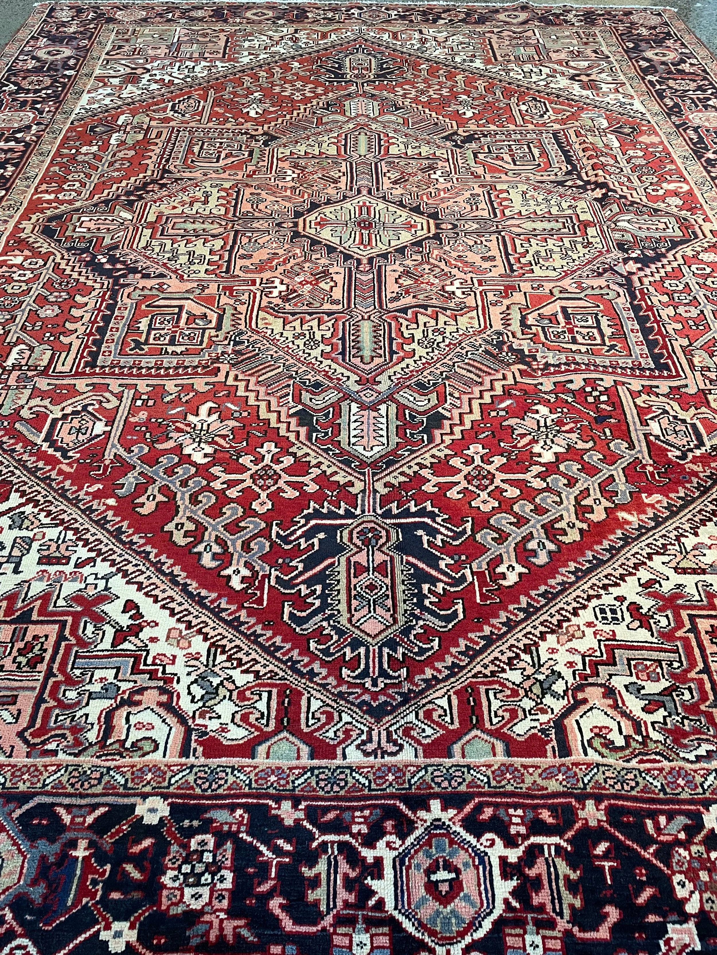 Wool Heriz Rug (8'4" x 10'9")