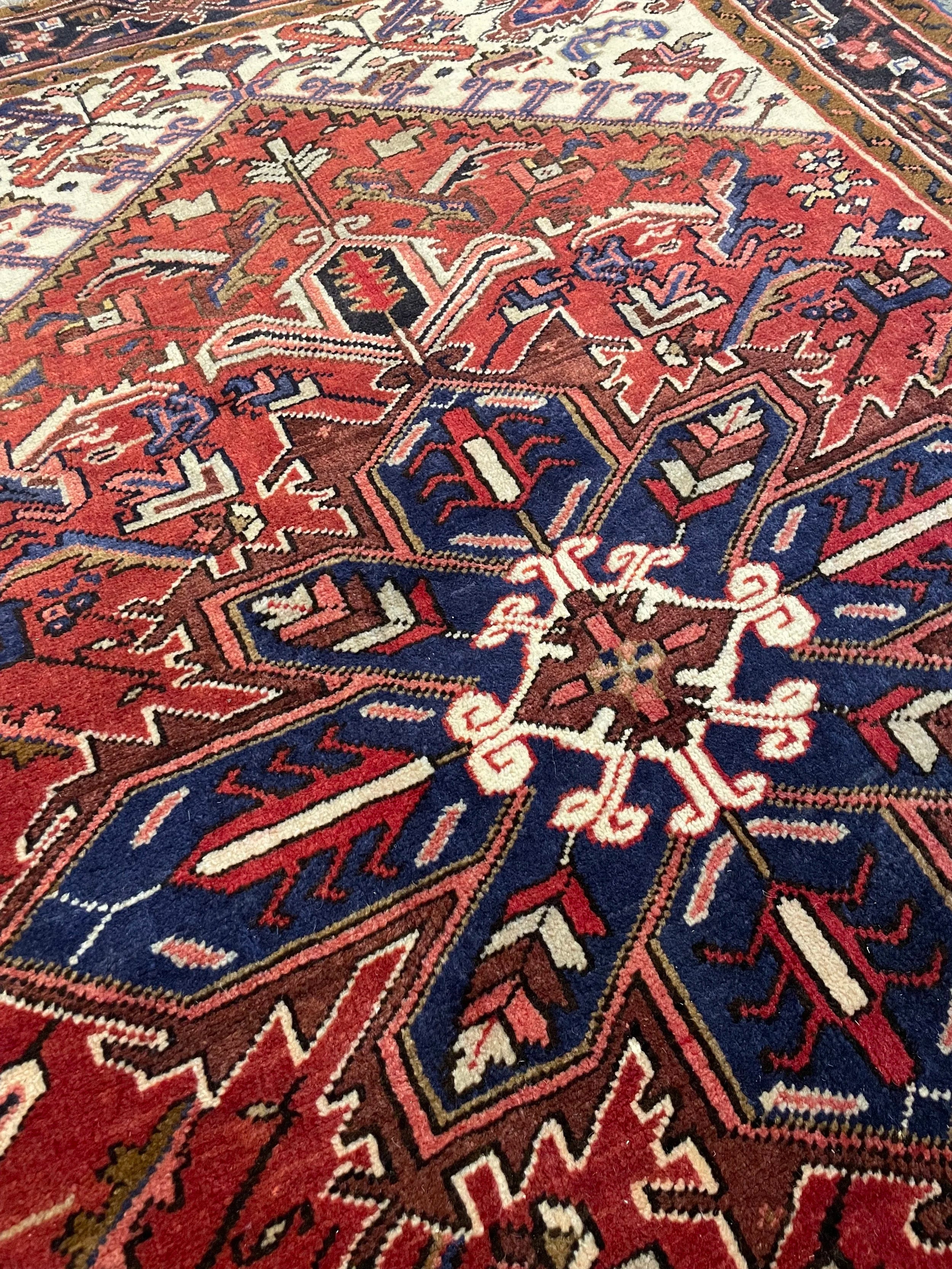 Wool Heriz Rug (4'6" x 6'8")