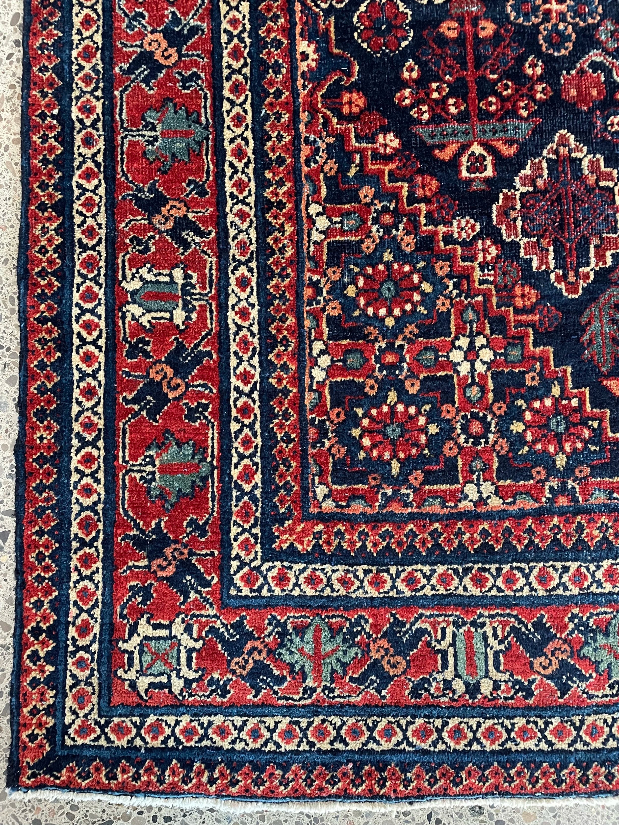Joshaghan Semi-Antique Wool Rug (4'4" x 6'6")