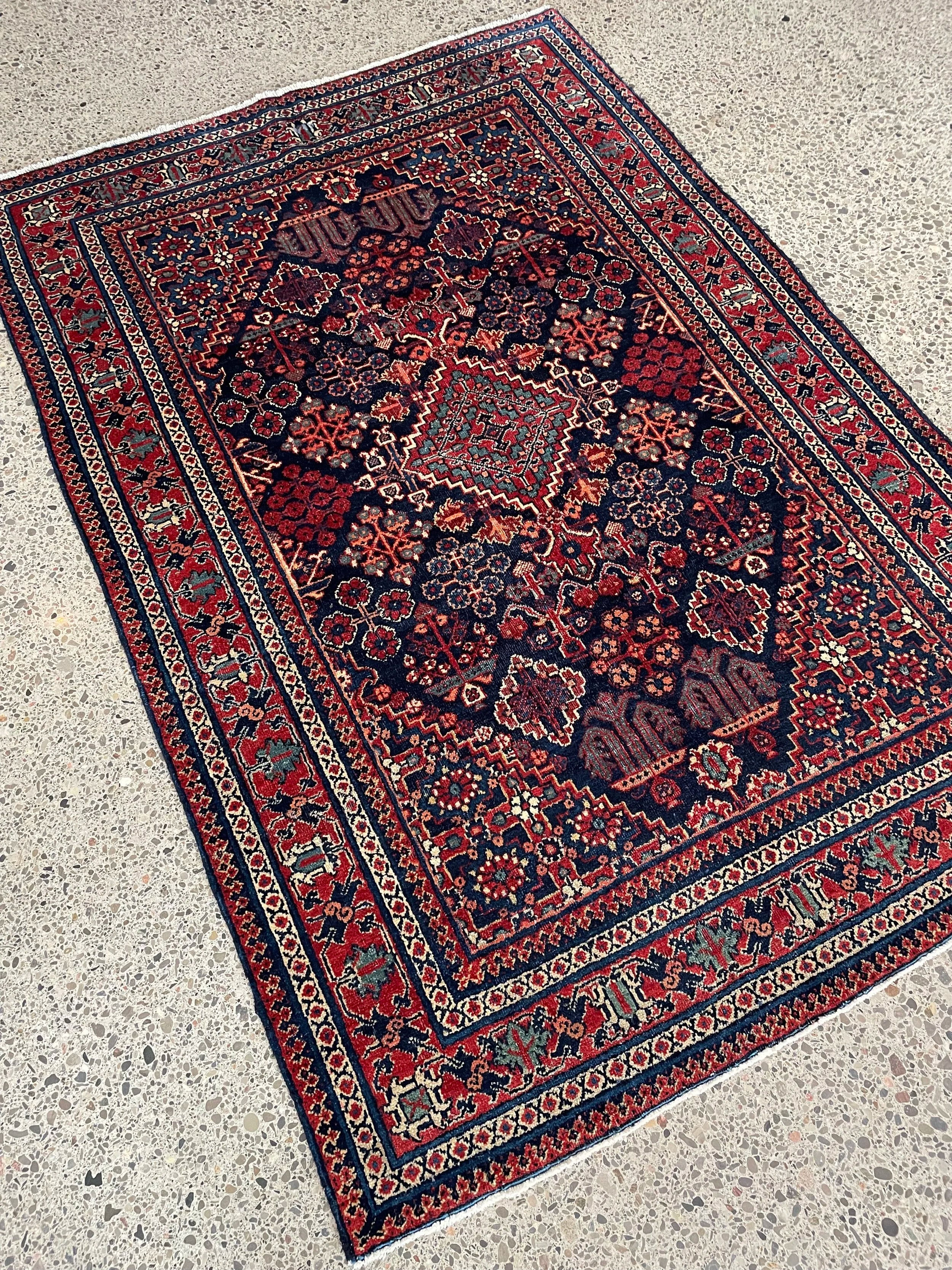Joshaghan Semi-Antique Wool Rug (4'4" x 6'6")