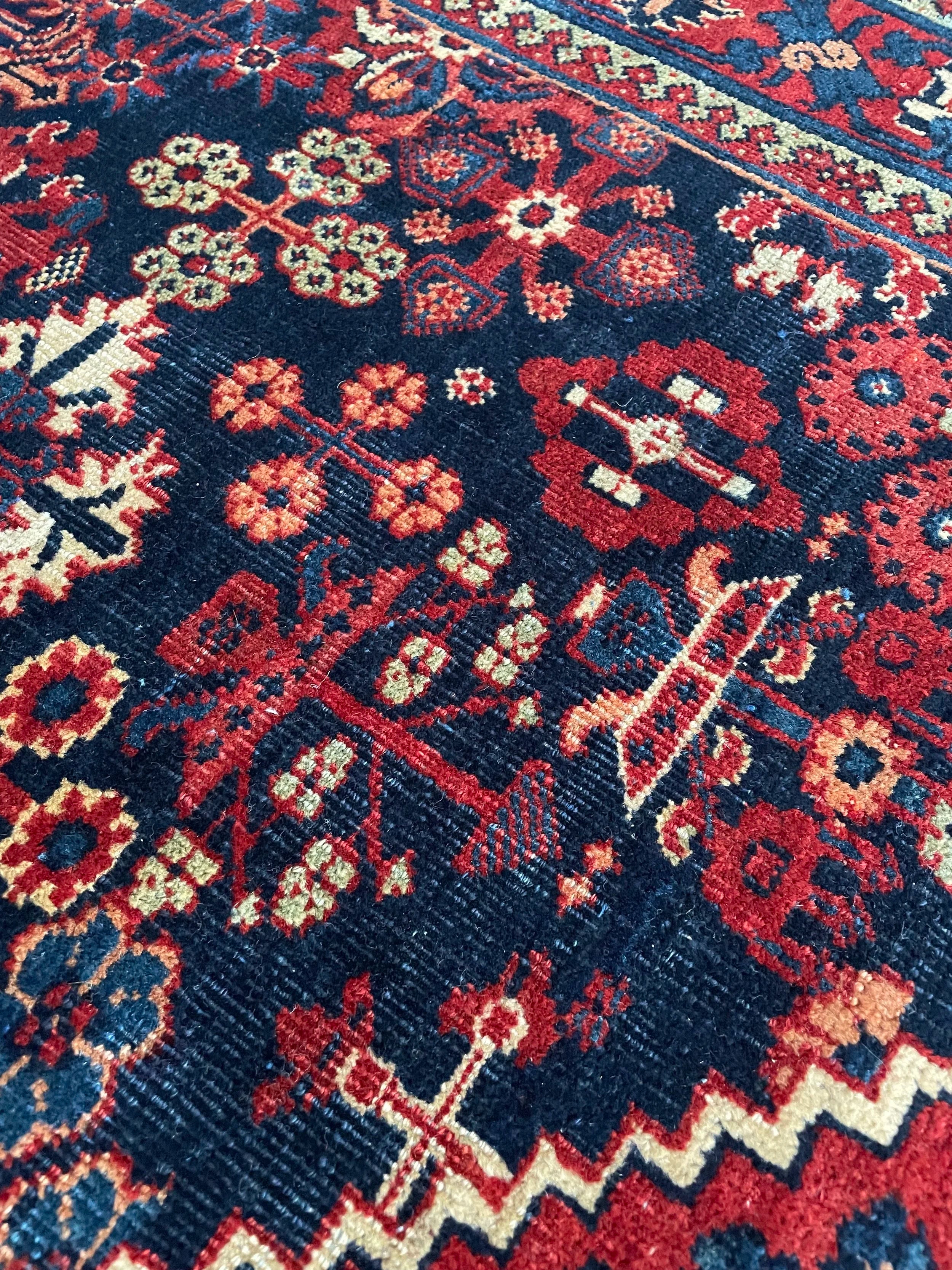 Joshaghan Semi-Antique Wool Rug (4'3" x 6'6")